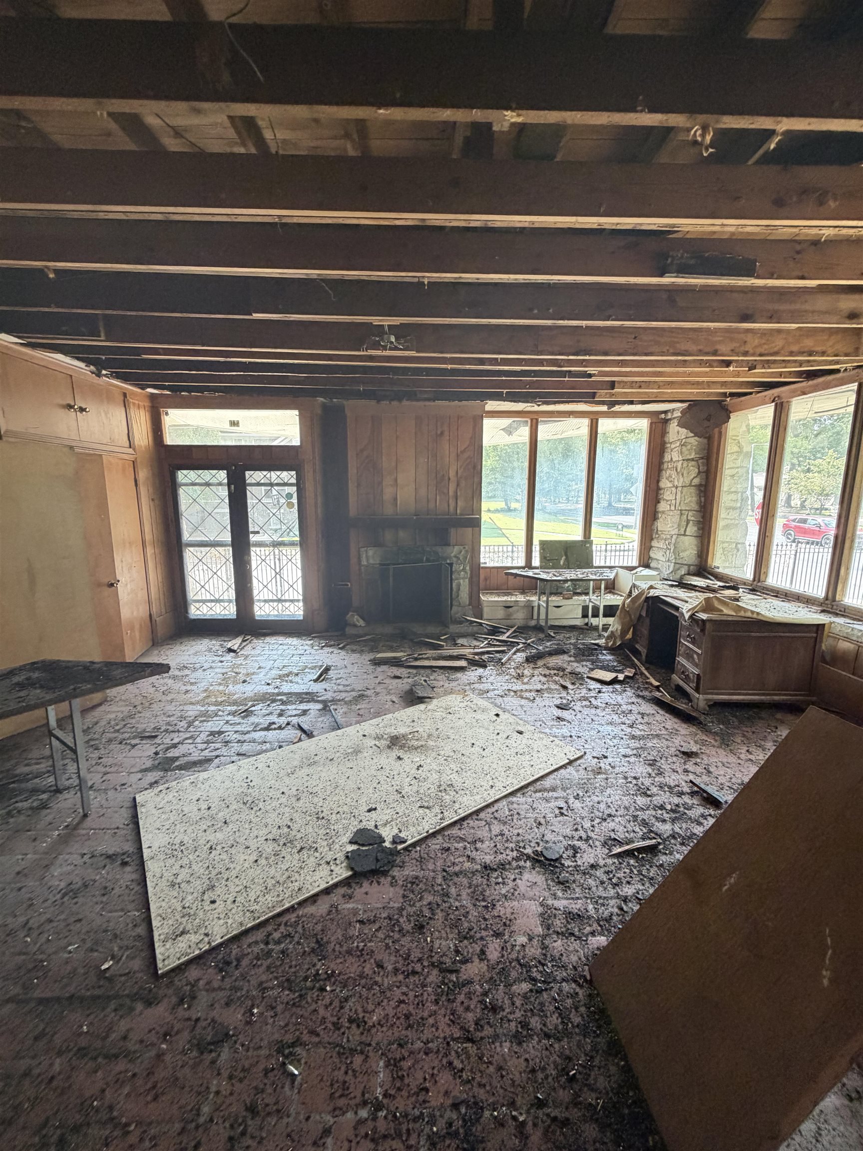 540 Hawthorne St Property Photo 11