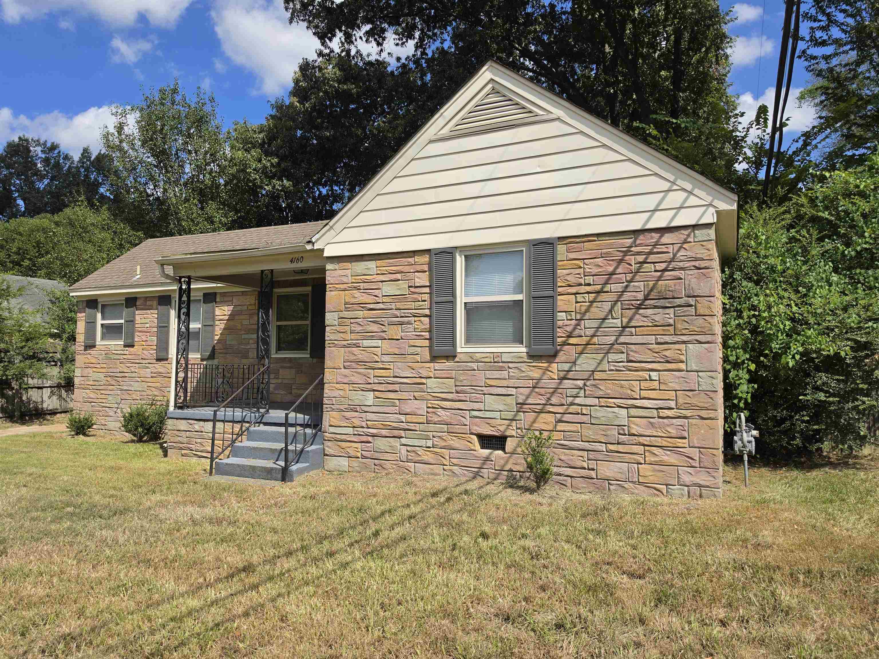 4160 Dunn Rd Property Photo 3