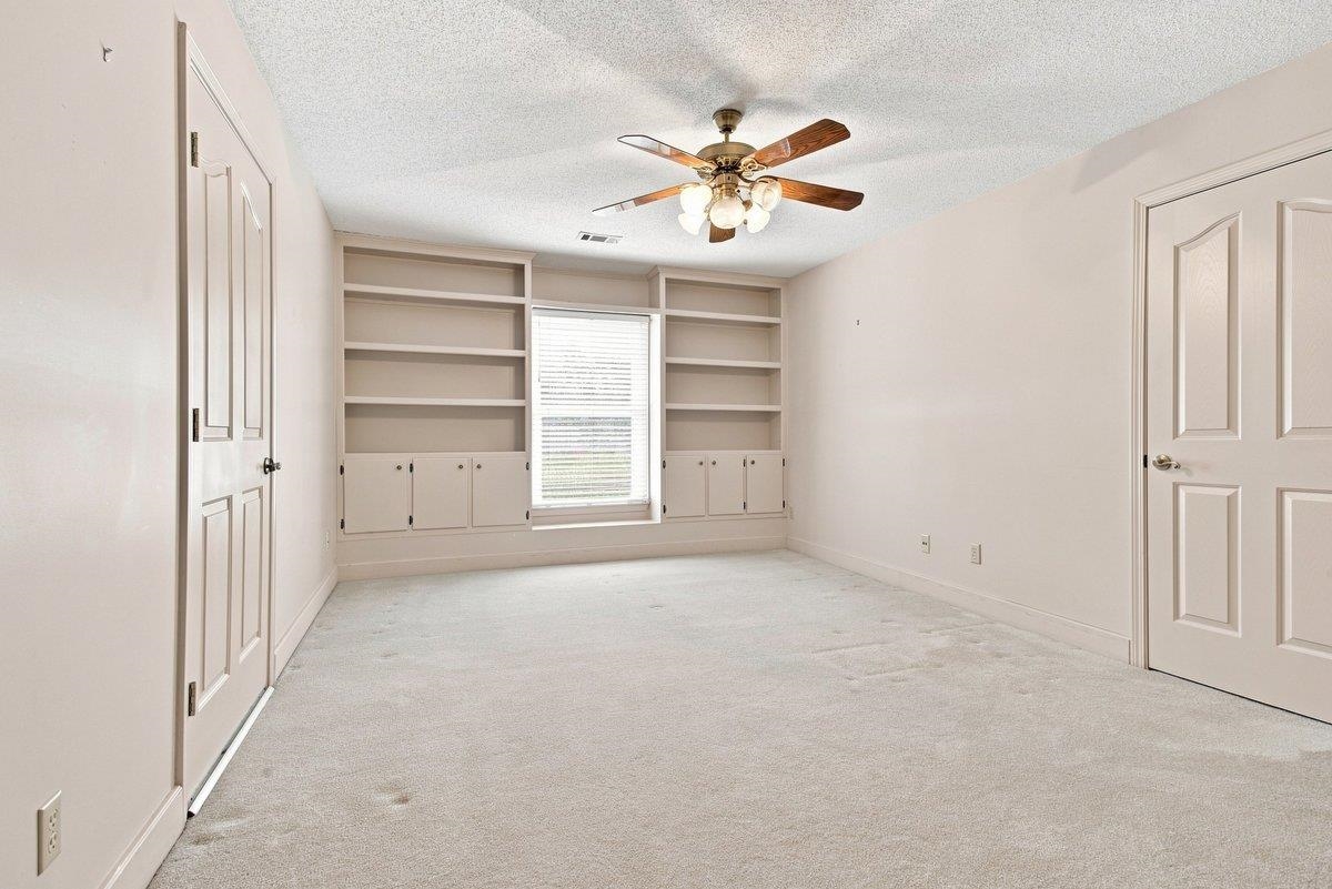751 Lake Meadow Dr Property Photo 19