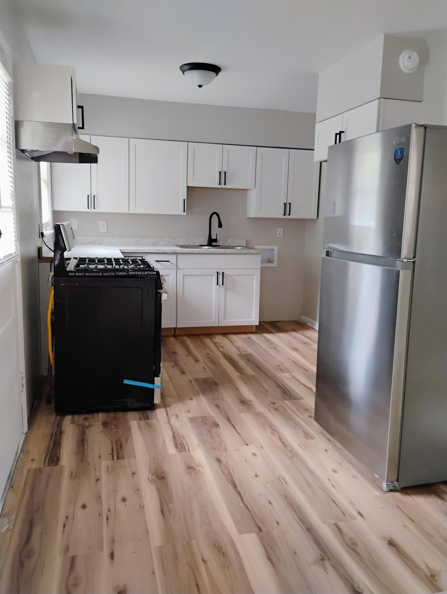 3651 N TREZEVANT ST Property Photo 1
