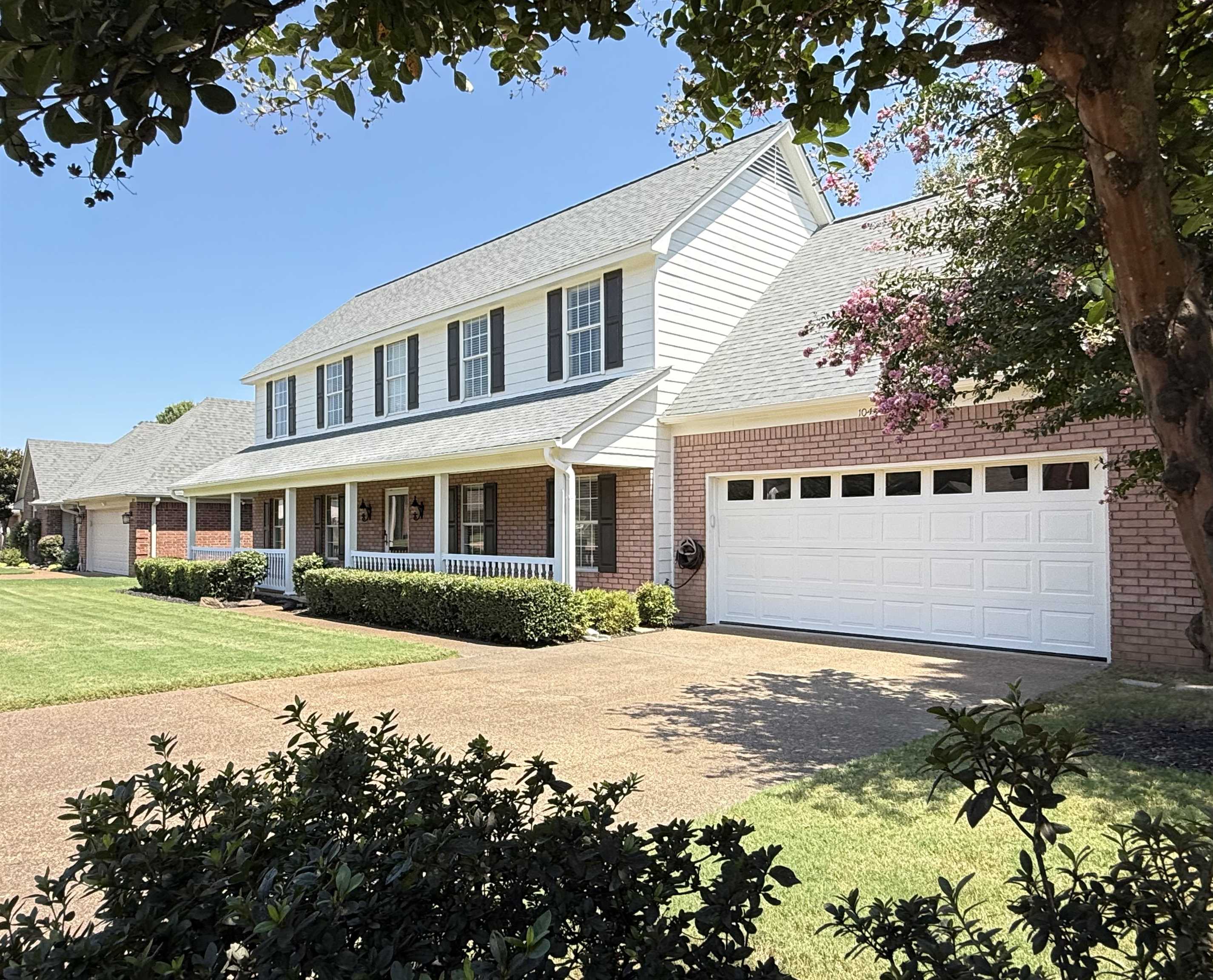 1044 Sweetie Ln Property Photo 2