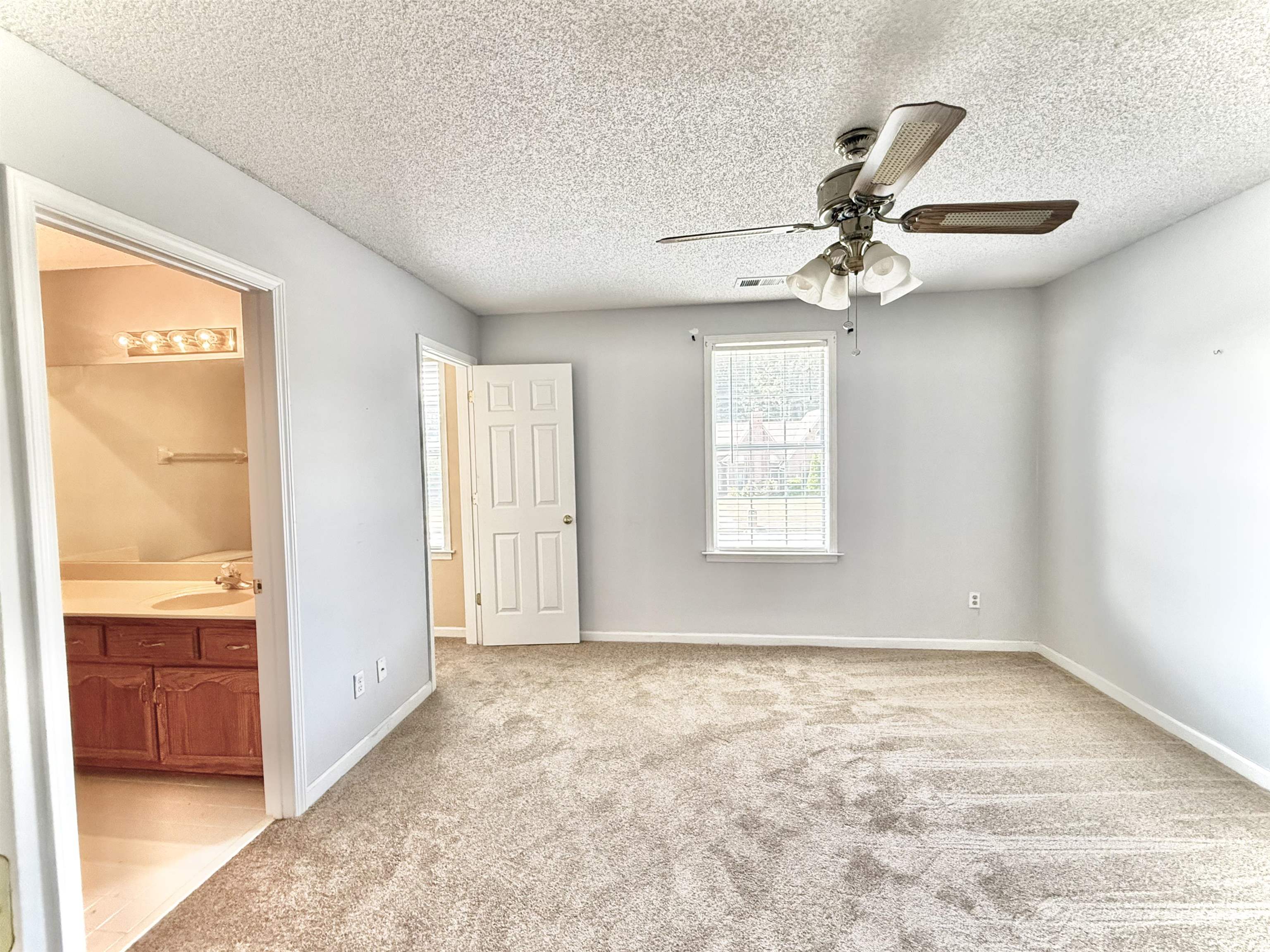 1044 Sweetie Ln Property Photo 24