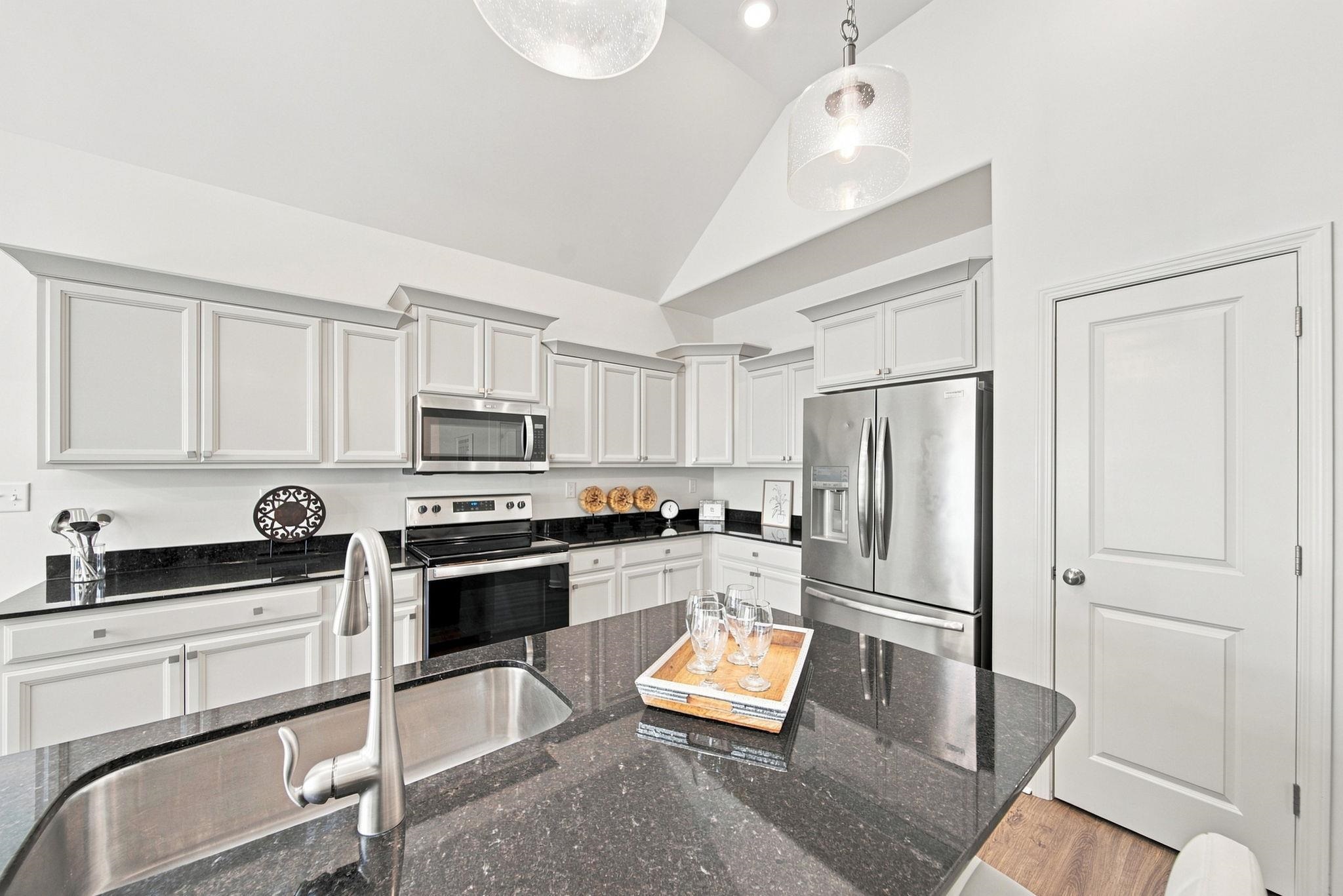250 Saint Andrews Dr Property Photo 13