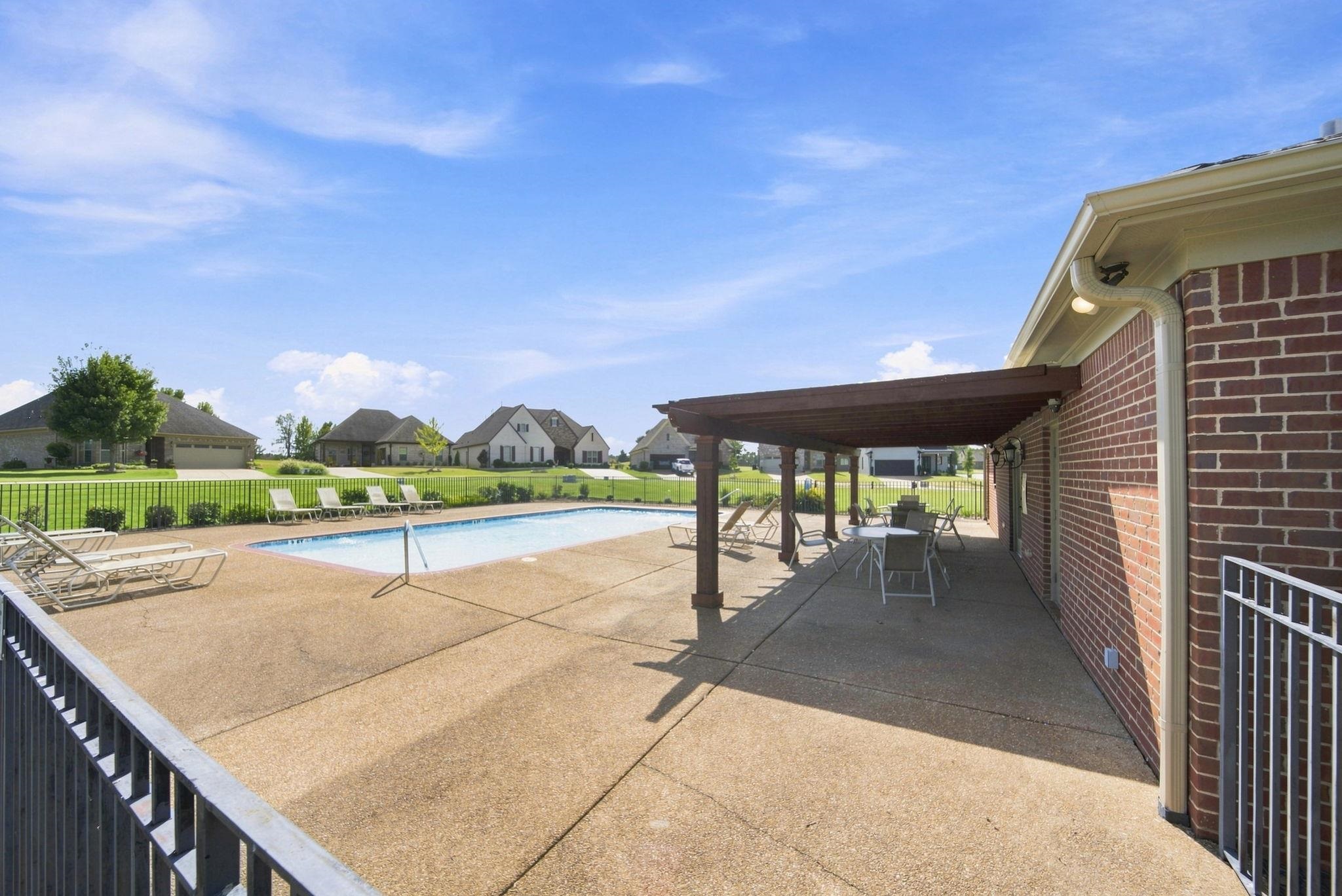 250 Saint Andrews Dr Property Photo 40
