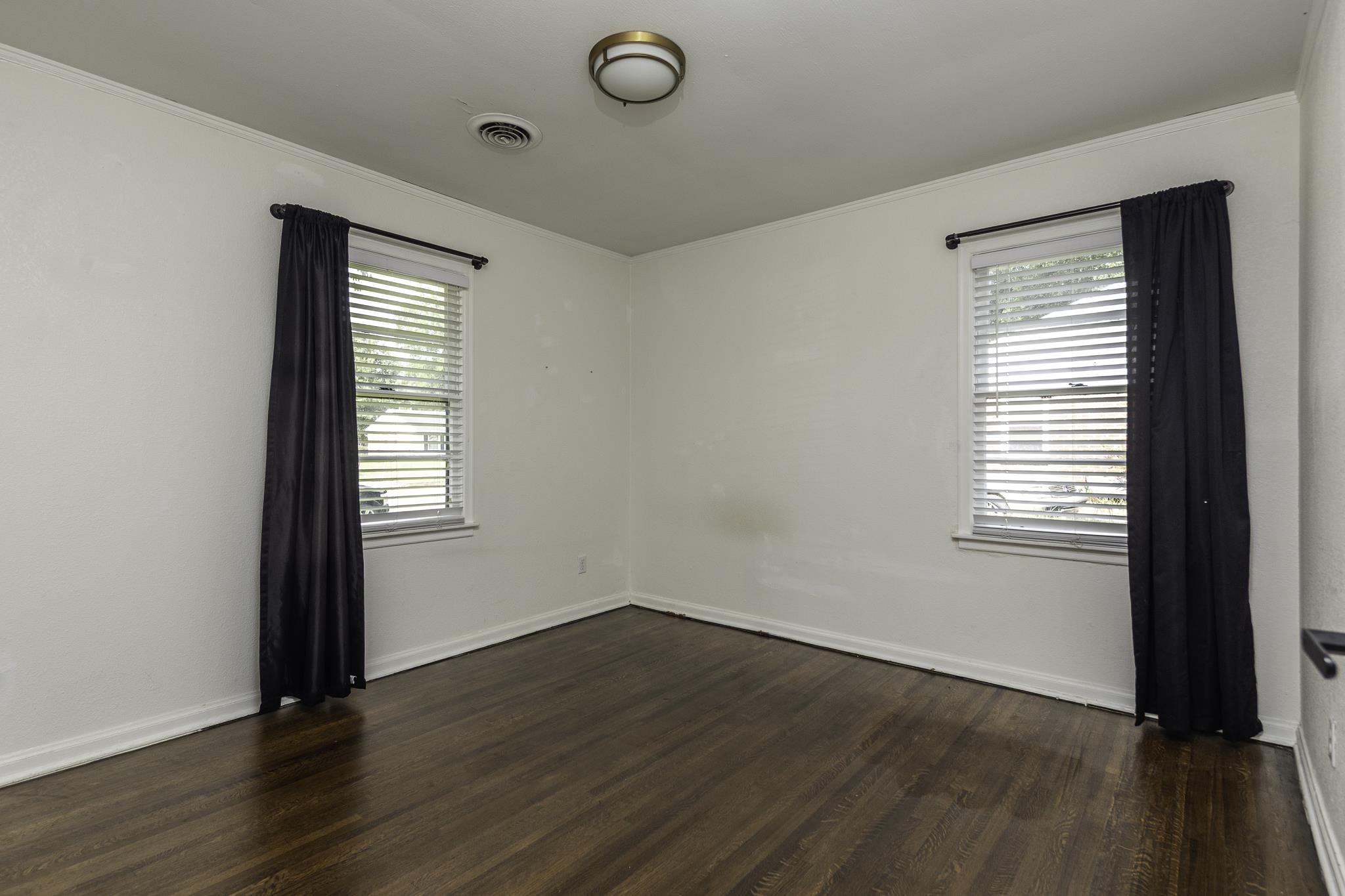 4488 Quince Rd Property Photo 16