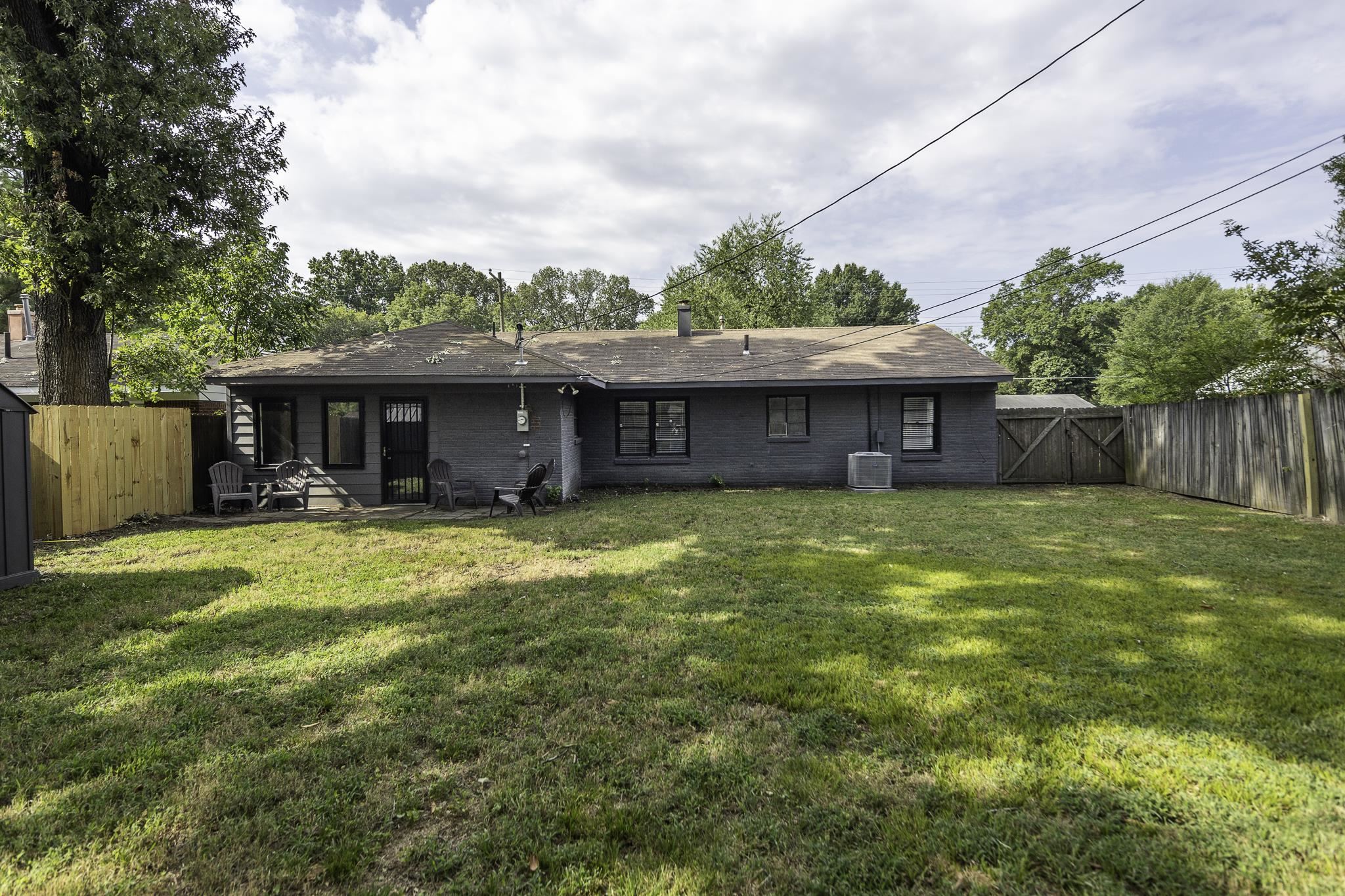 4488 Quince Rd Property Photo 23