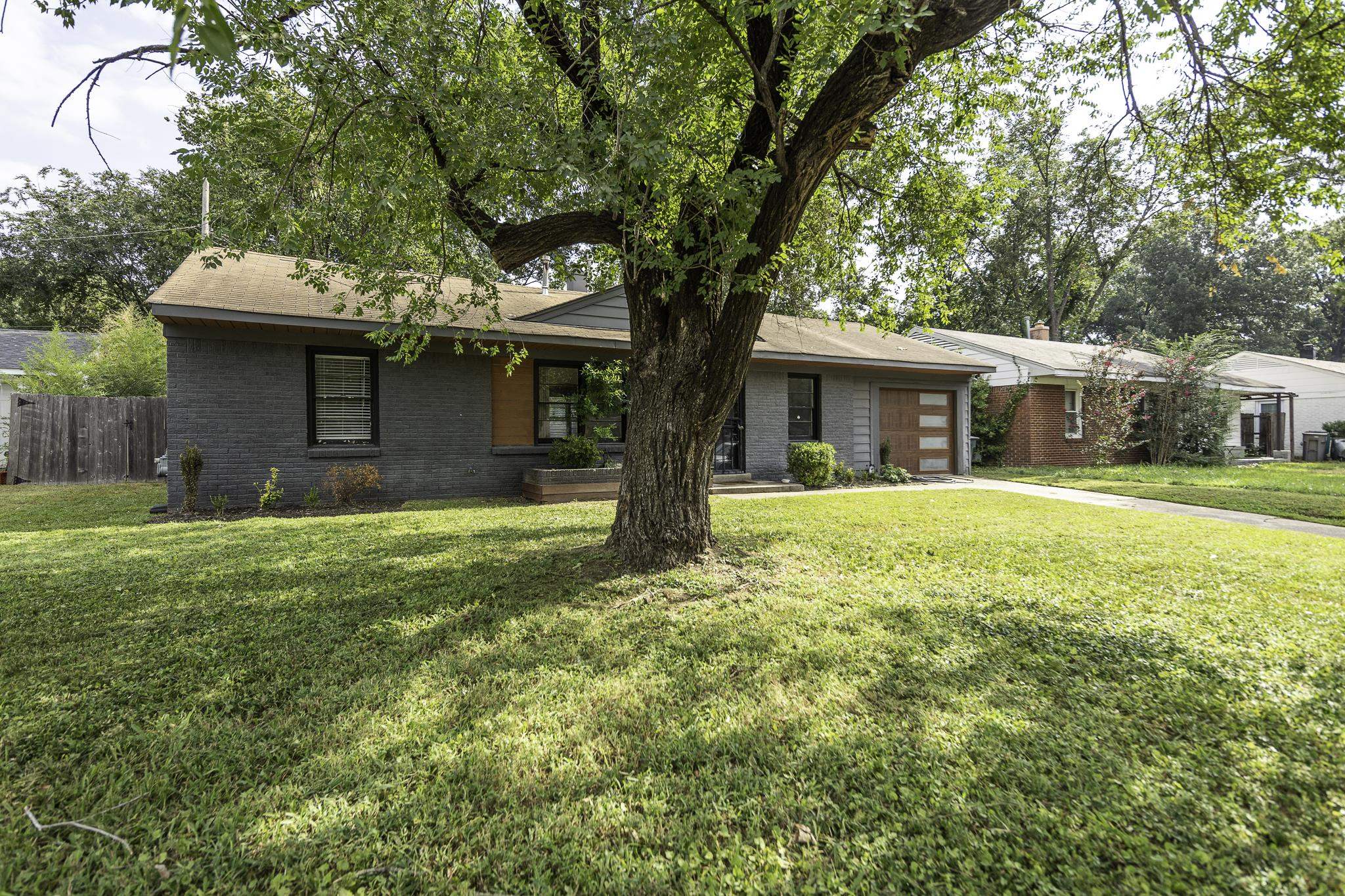 4488 Quince Rd Property Photo 27