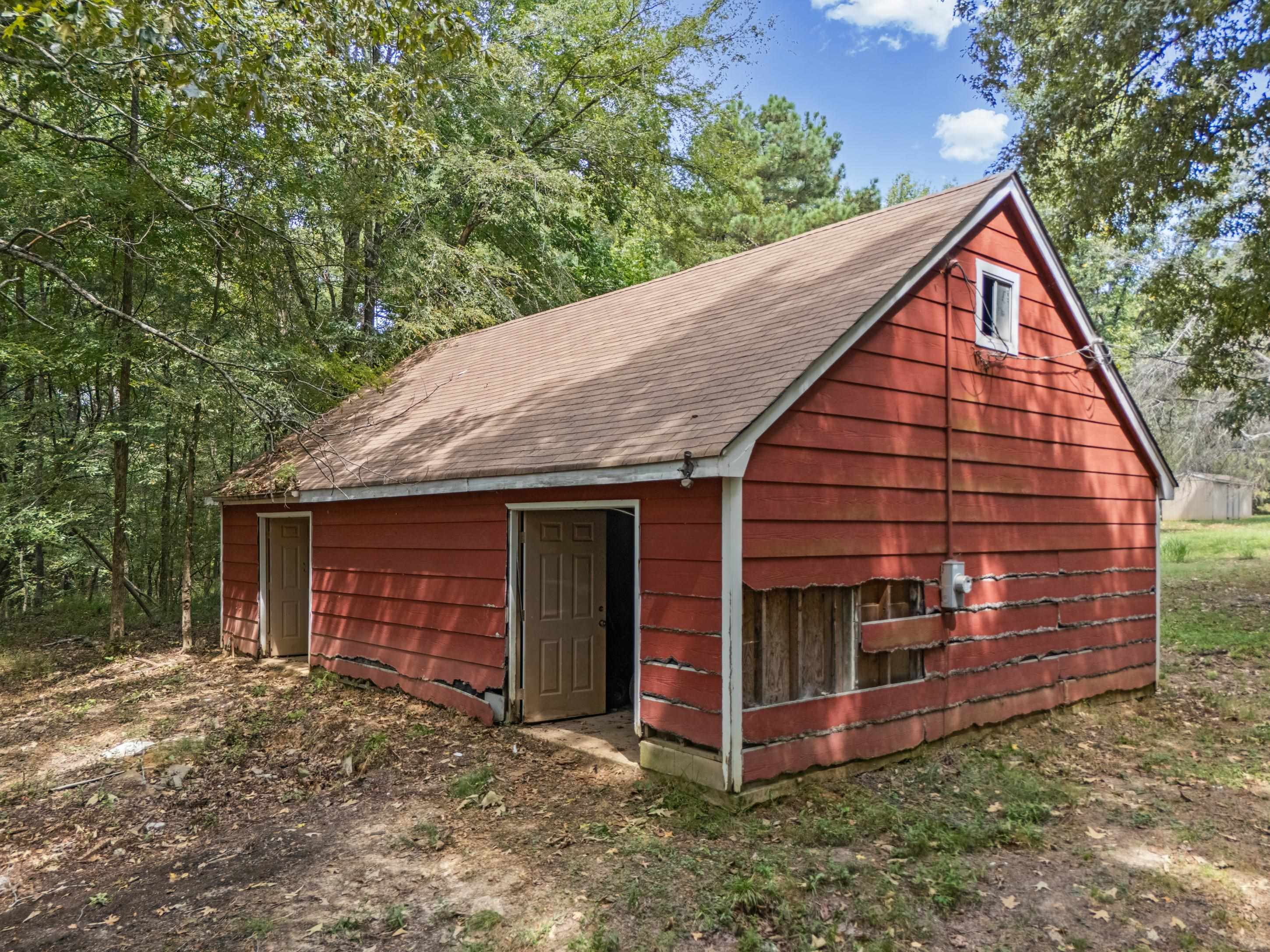 779 Strickland Rd Property Photo 37