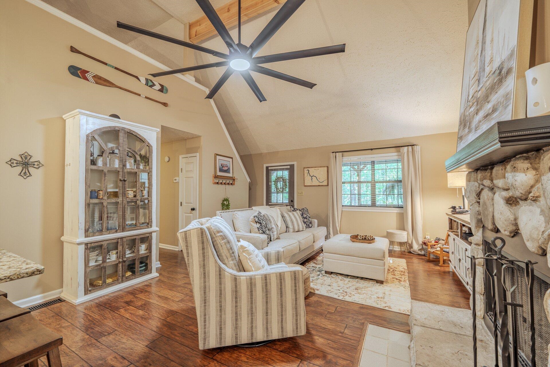 25 Pickwick Woods Cv Property Photo 6