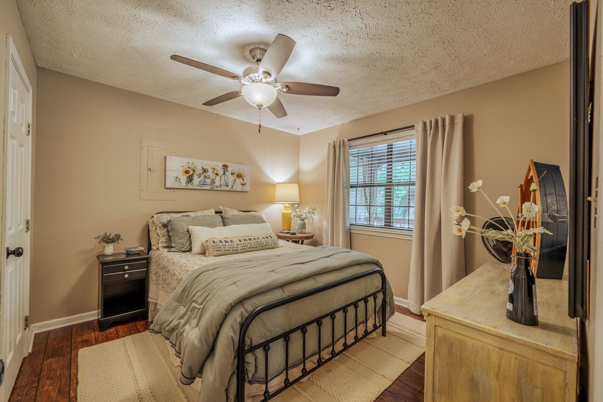 25 Pickwick Woods Cv Property Photo 17