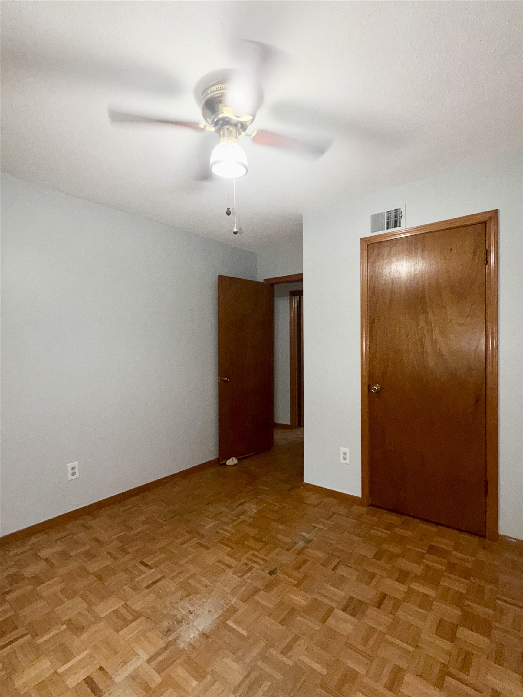 3095 Hoskins Rd Property Photo 5