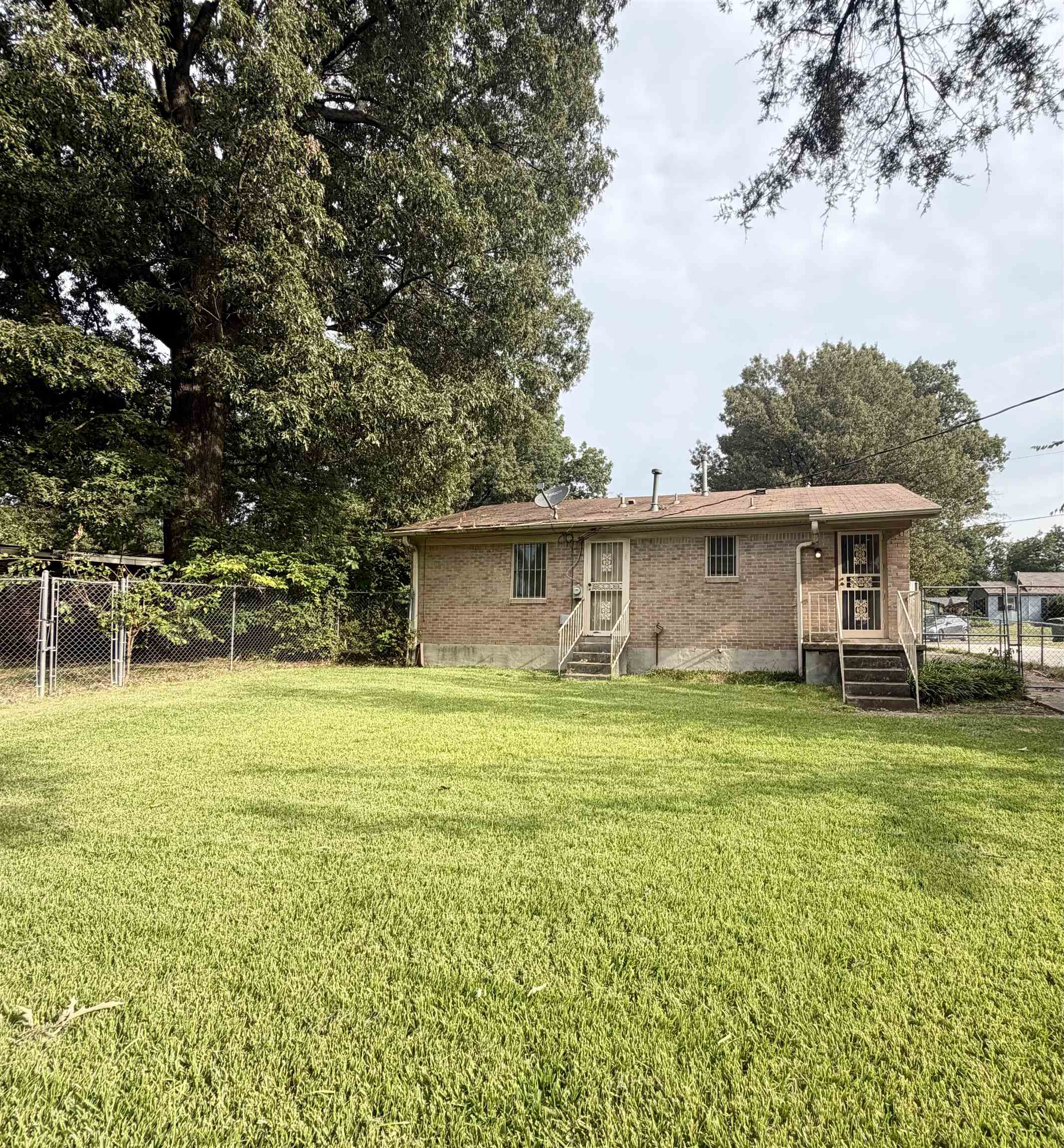3095 Hoskins Rd Property Photo 8