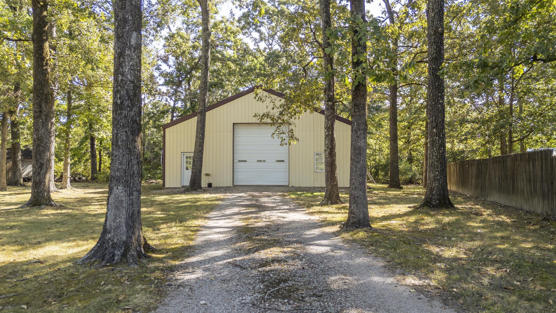 255 Easley Loop Property Photo 2