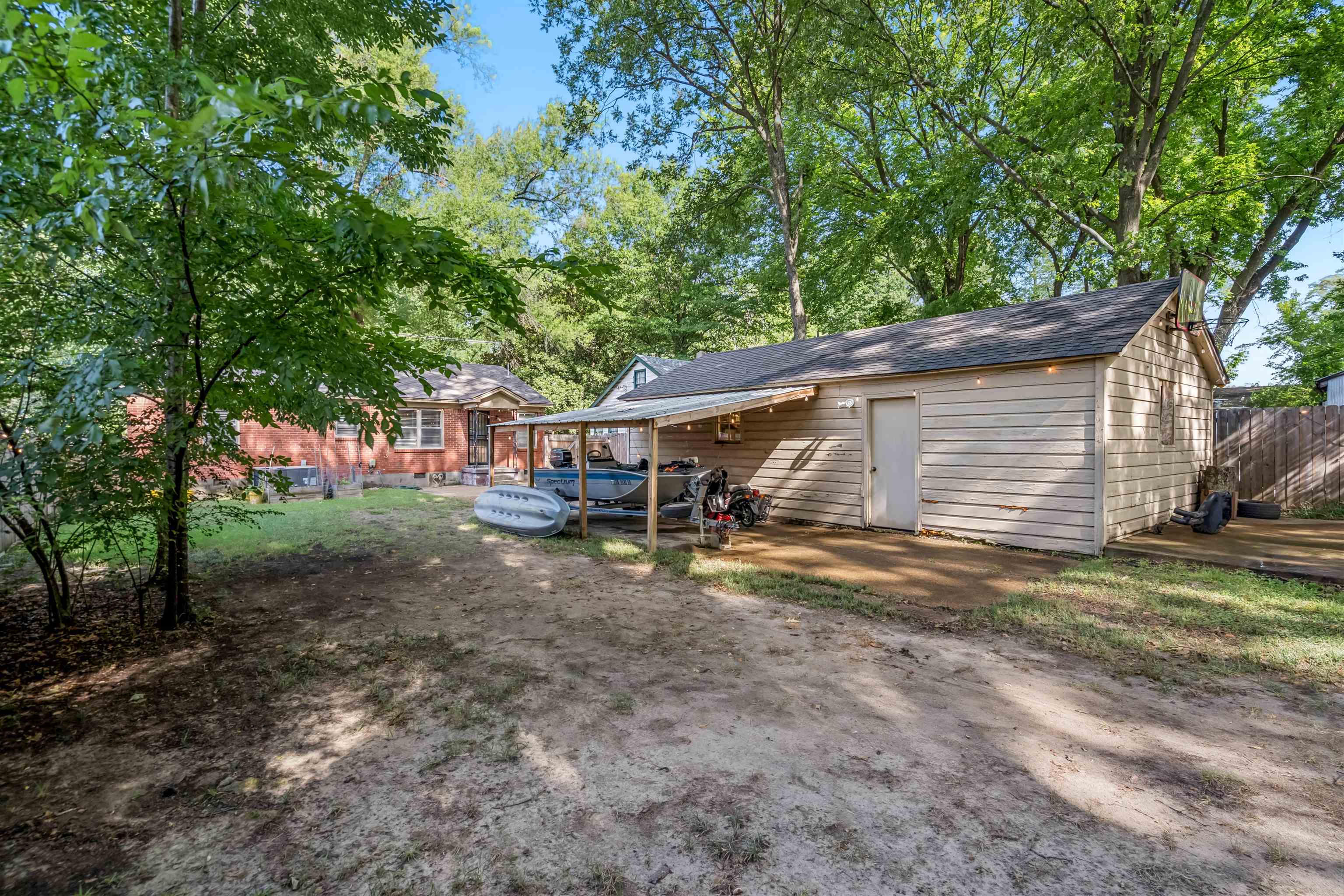 706 N Perkins Rd Property Photo 18