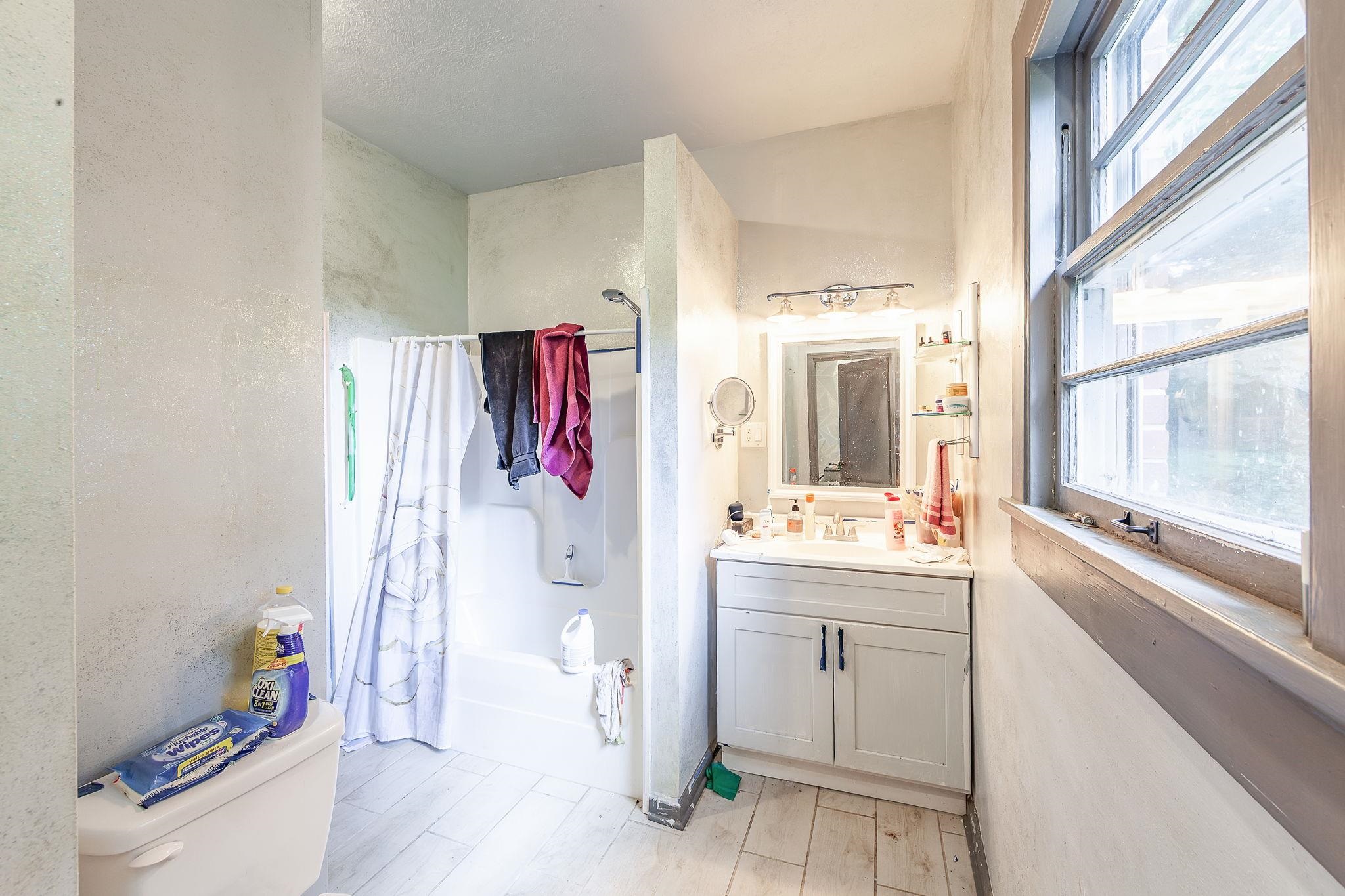1305 Hollywood Dr Property Photo 33