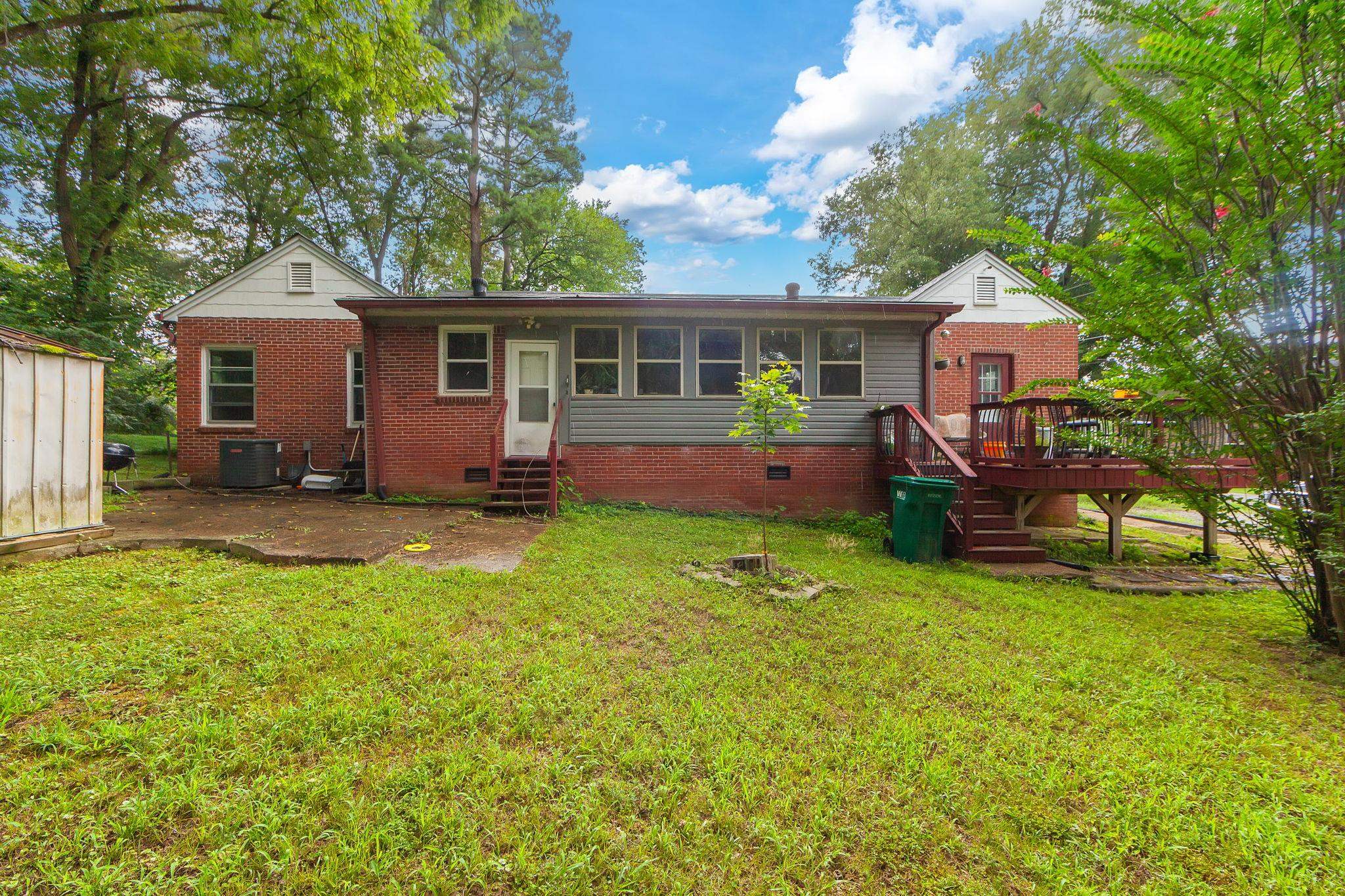 1305 Hollywood Dr Property Photo 36
