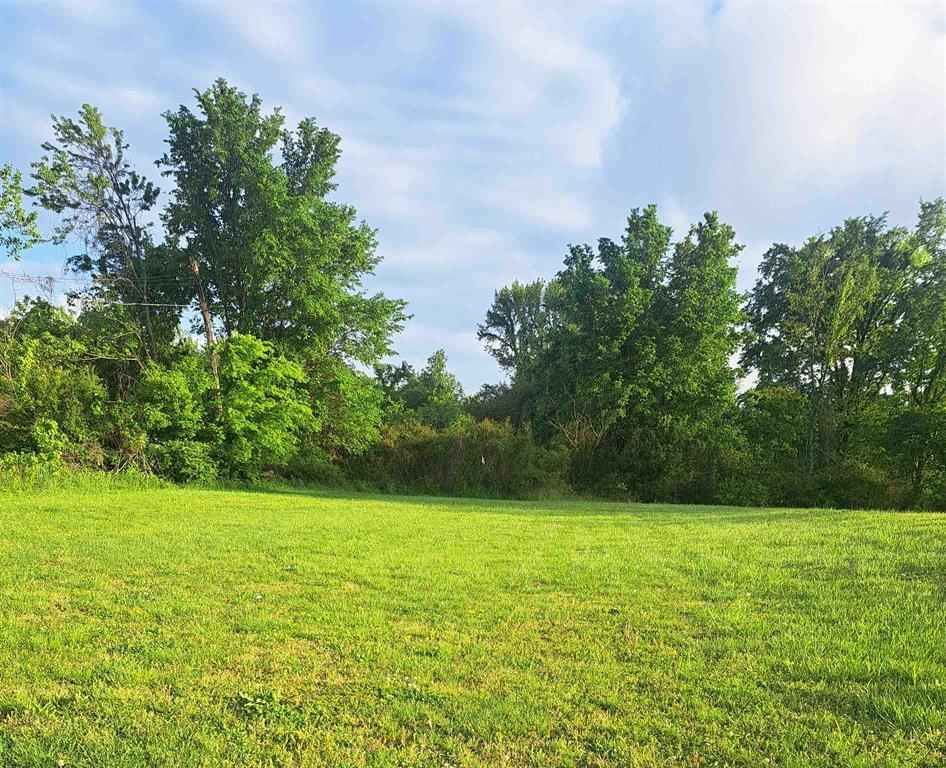 2811 FRAYSER BLVD Property Photo 1