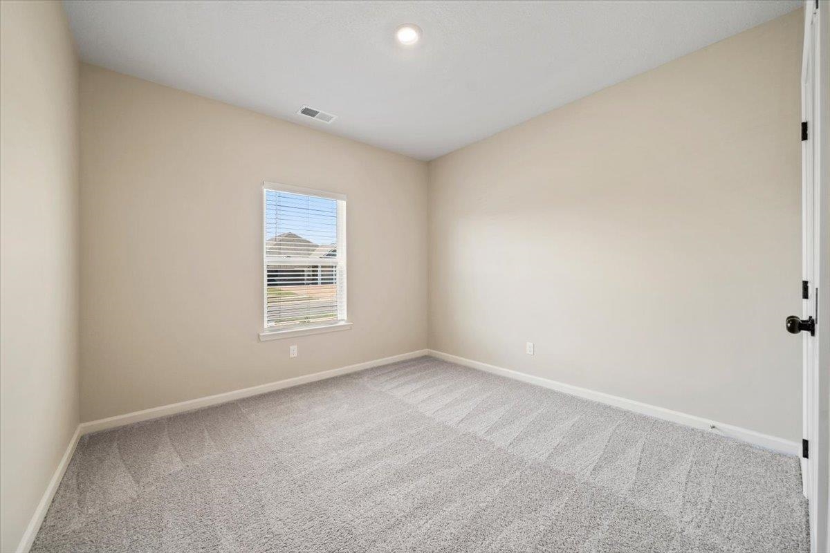 50 Daisy Dr Property Photo 33