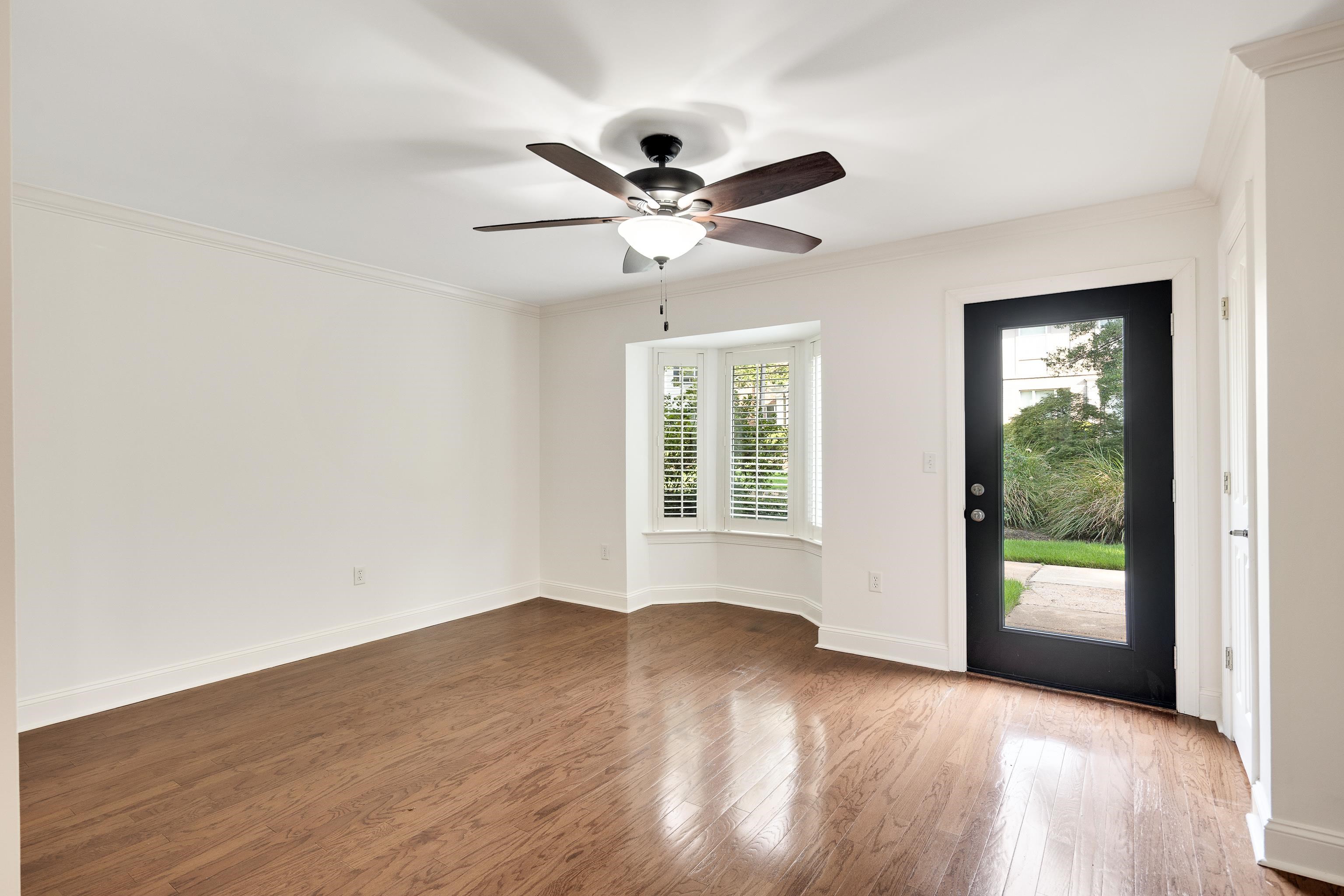 7488 Germantown Sq Property Photo 14