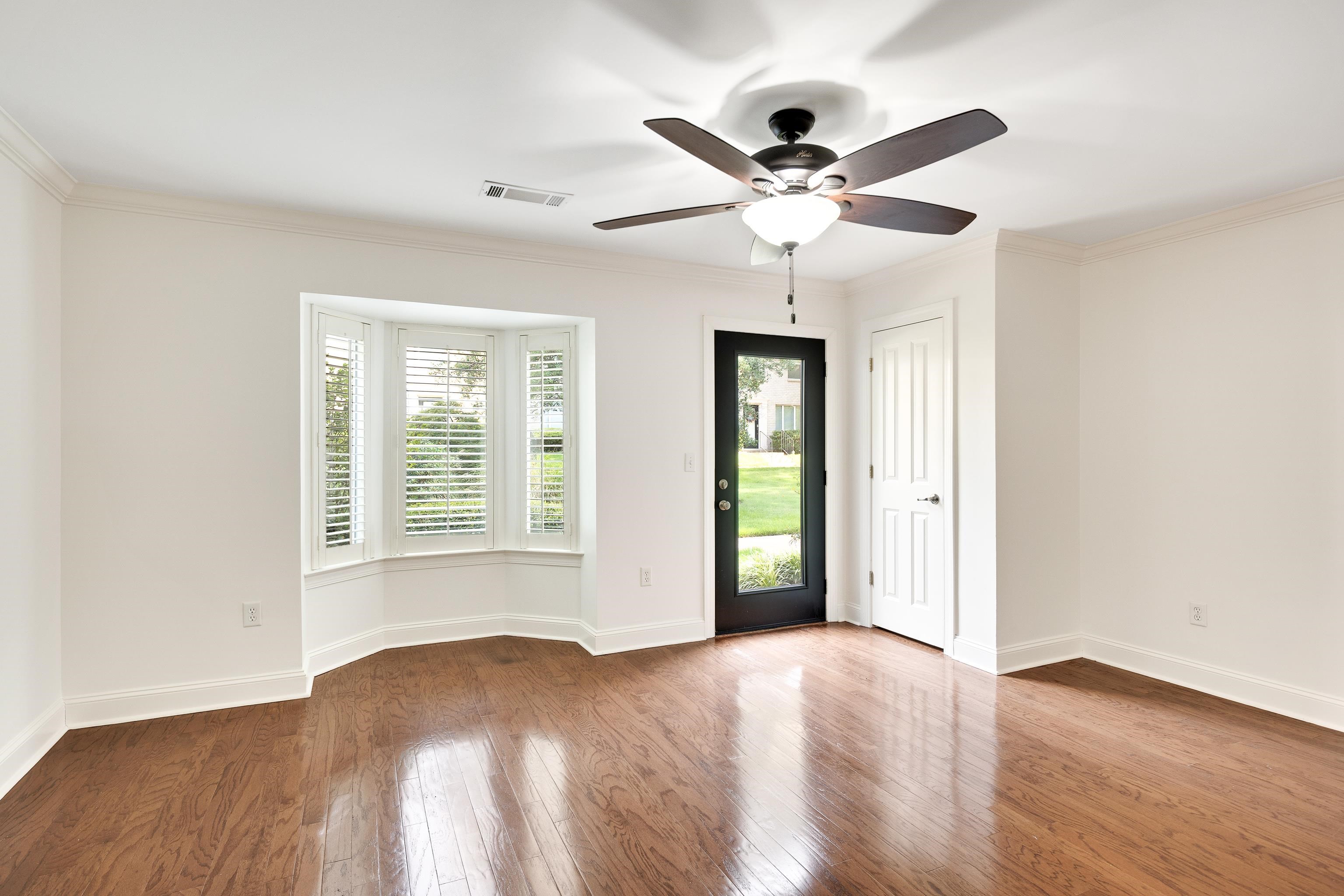 7488 Germantown Sq Property Photo 16