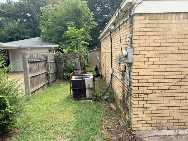 1388 S Highland St Property Photo 2
