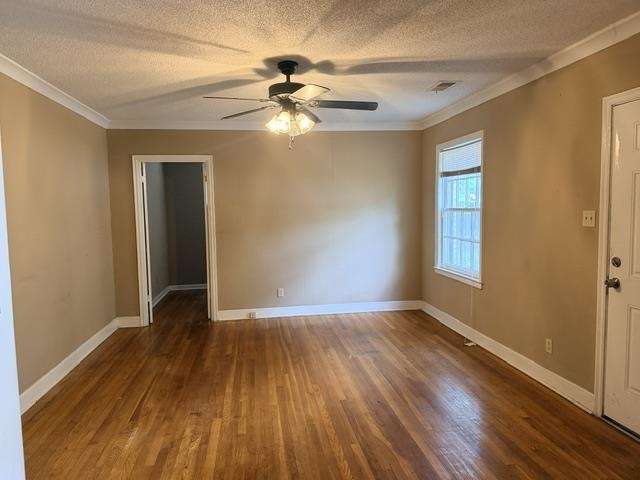 1388 S Highland St Property Photo 5