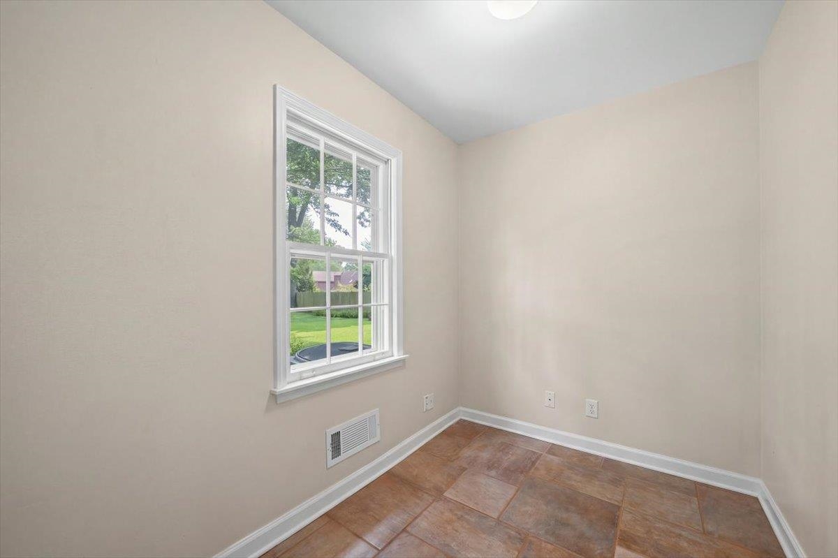 2760 Holly Spring Dr Property Photo 26