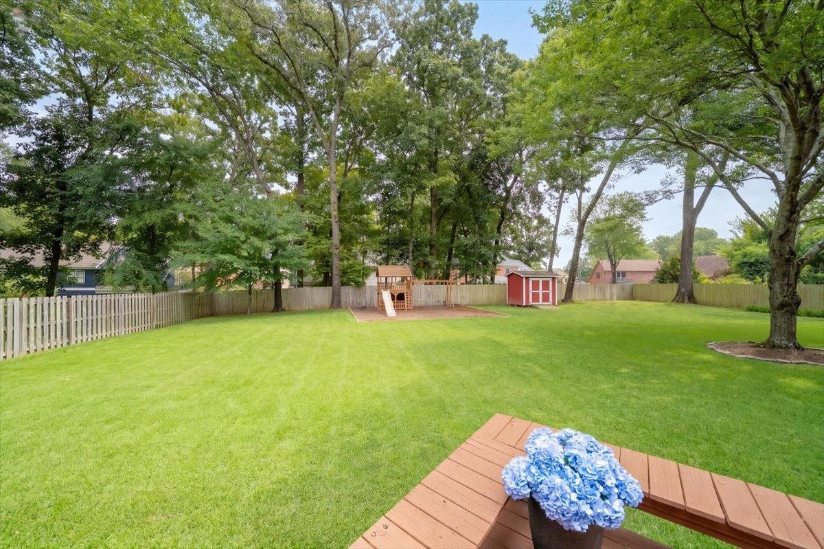 2760 Holly Spring Dr Property Photo 33