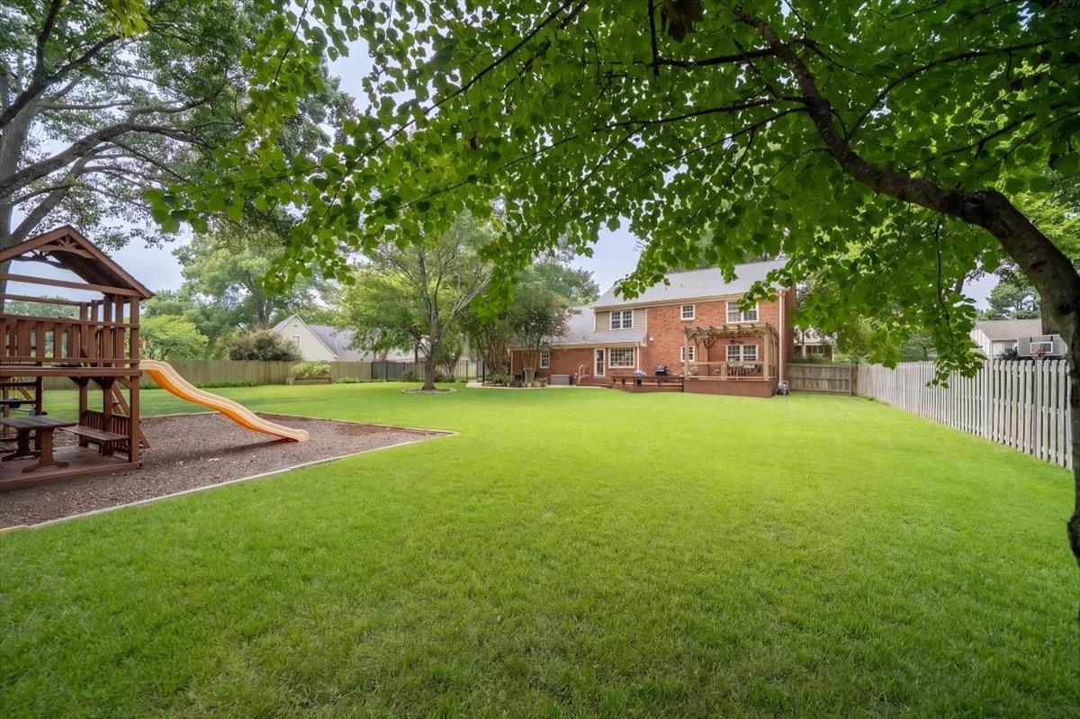 2760 Holly Spring Dr Property Photo 34