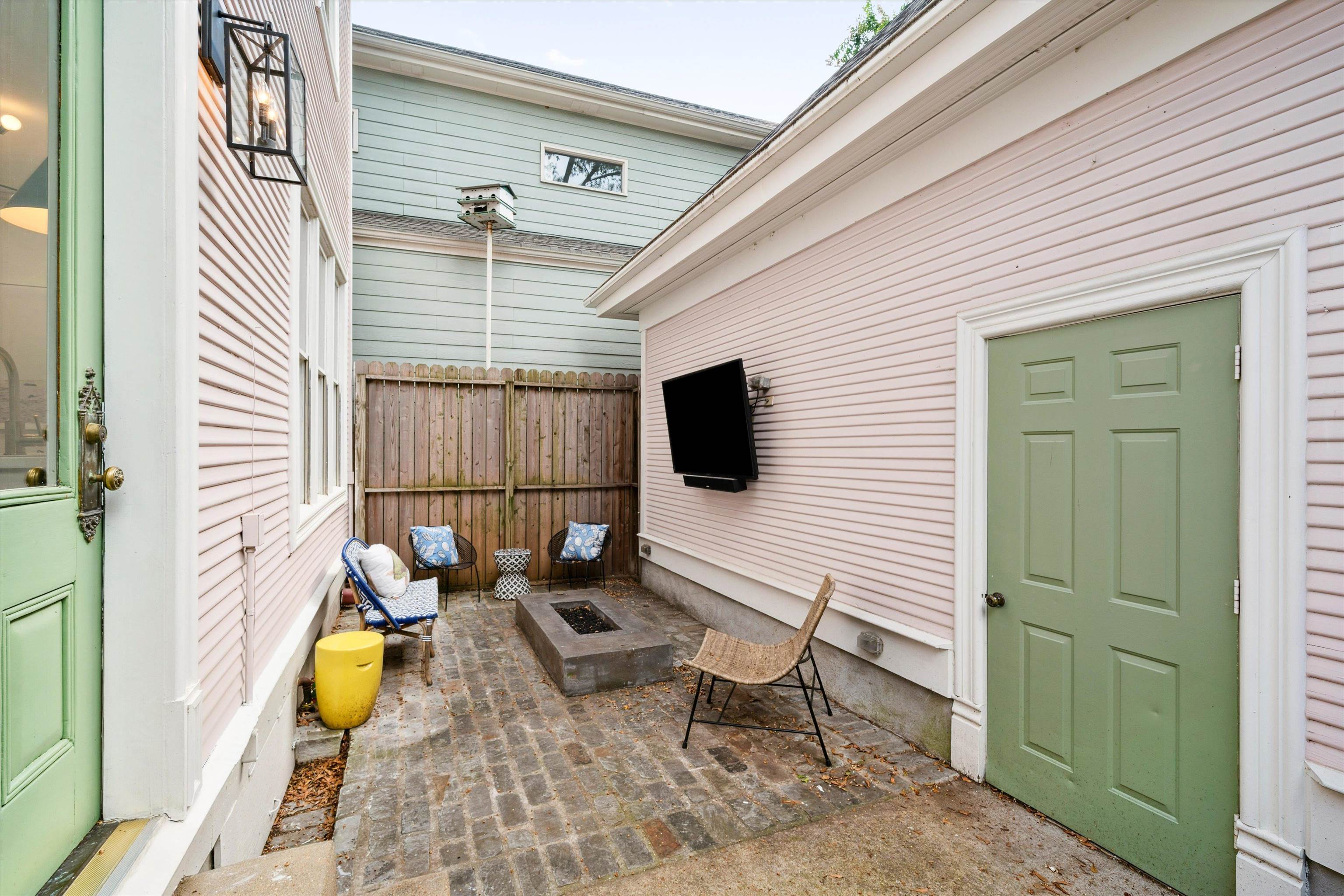 945 Harbor Bend Rd Property Photo 22