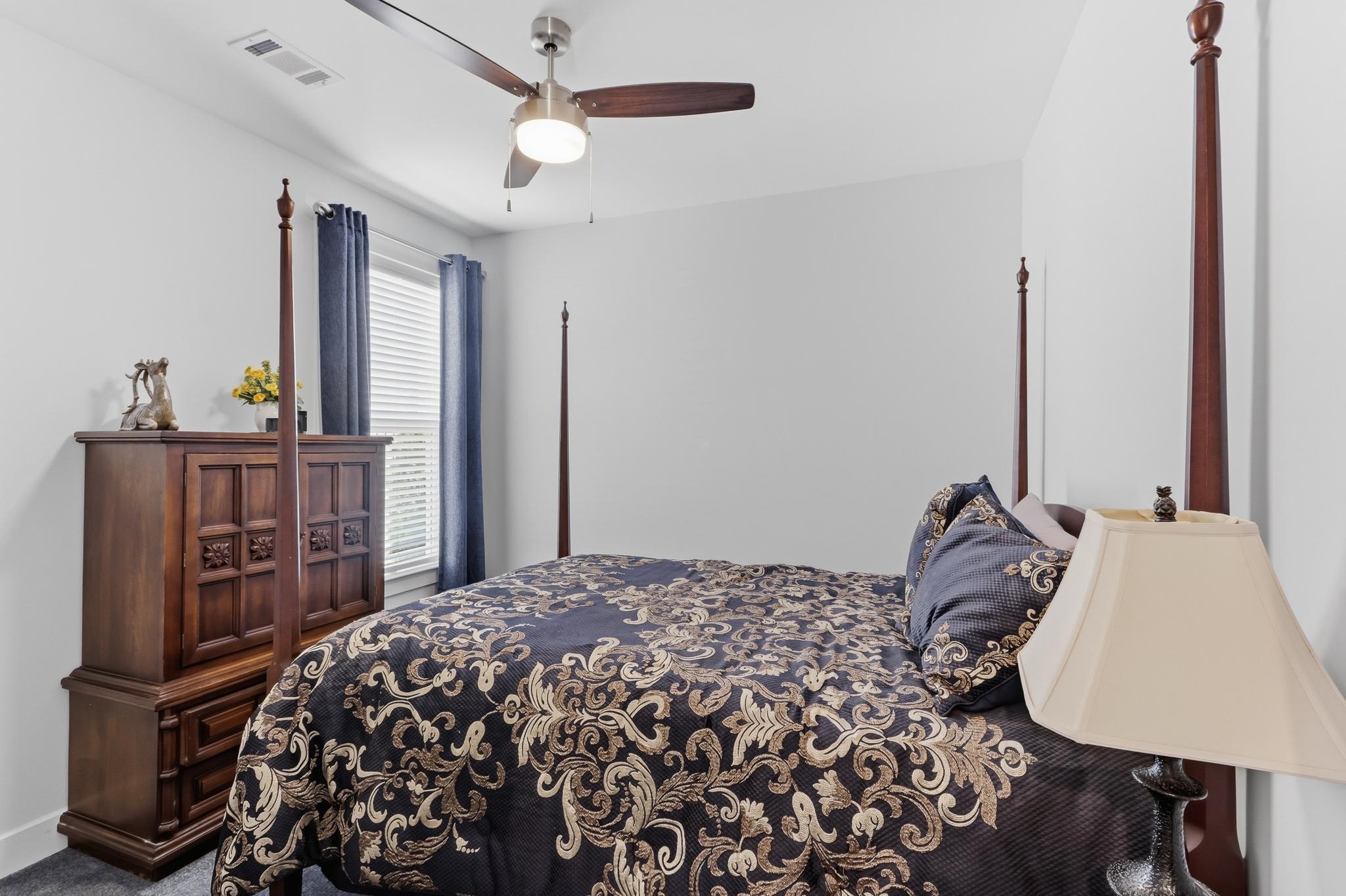5744 Hollow Oak Dr E Property Photo 26