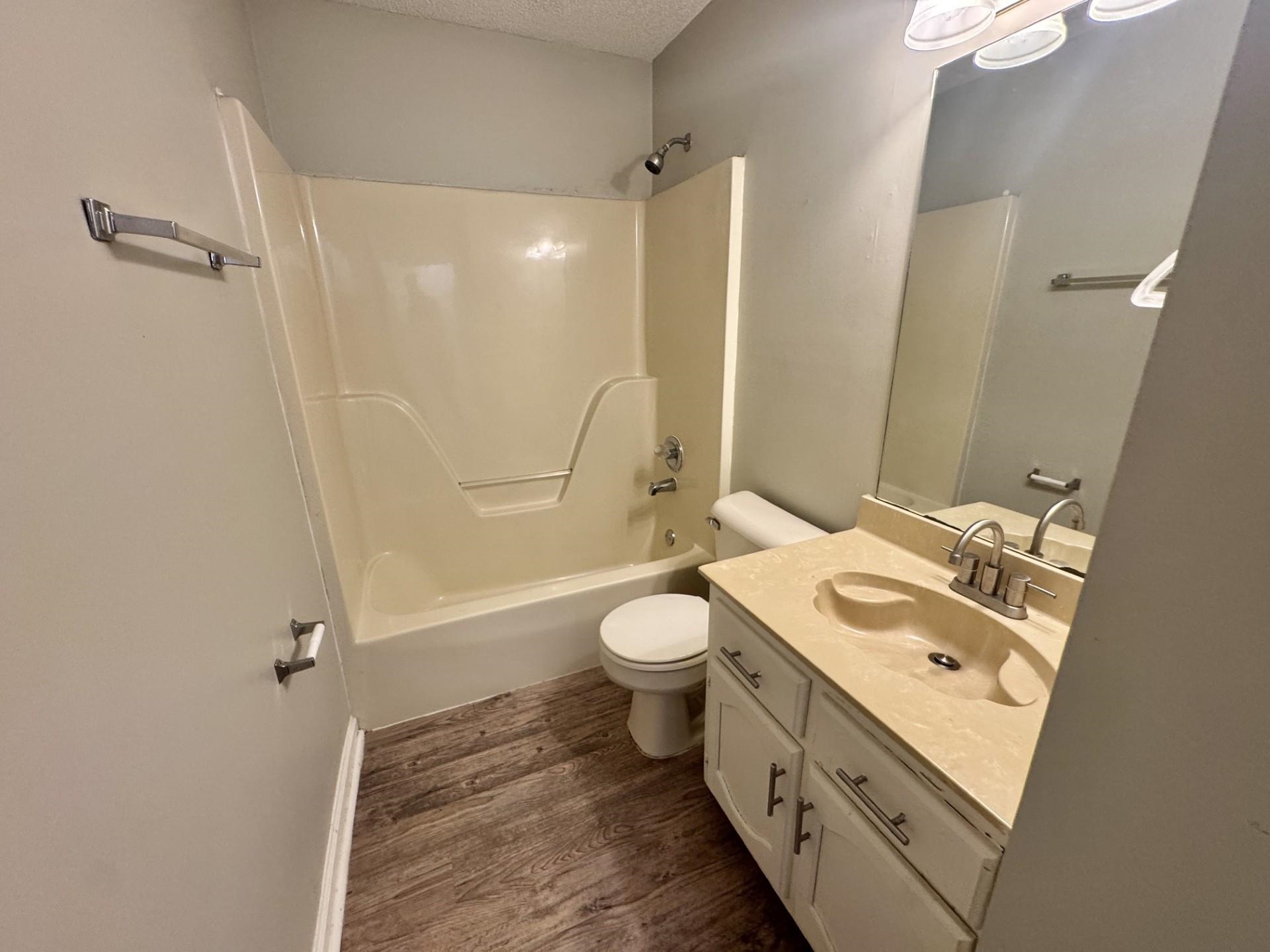 9284 Charly Hill Ln Property Photo 6