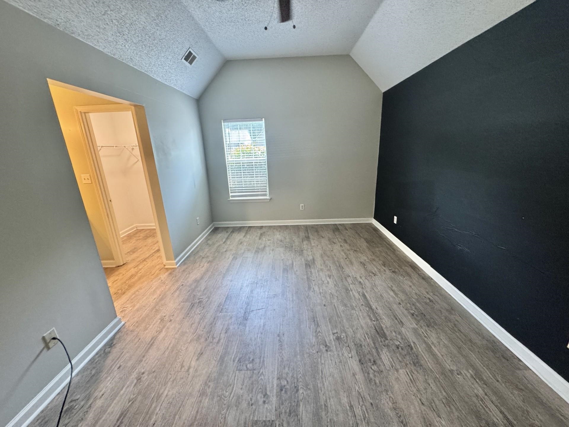 9284 Charly Hill Ln Property Photo 7