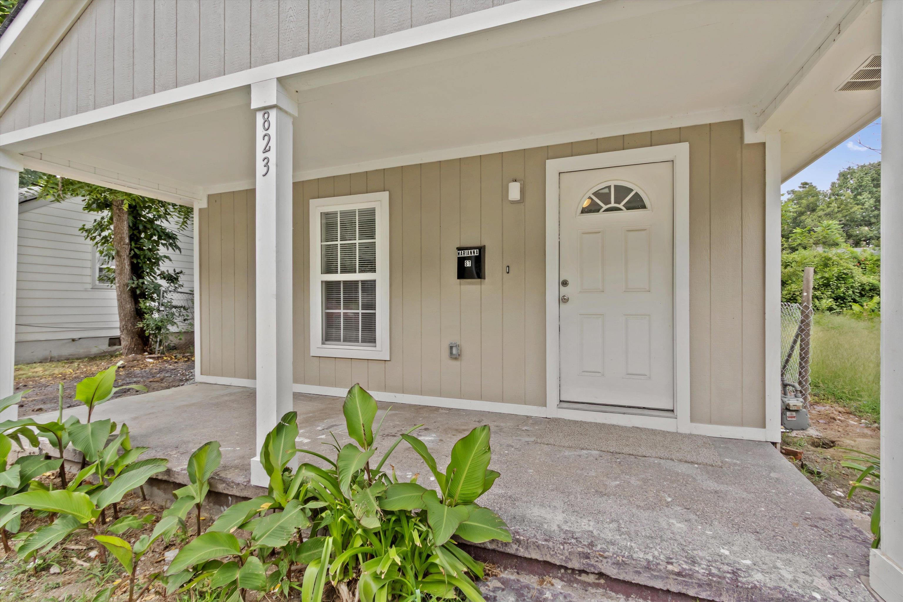 823 MARIANNA ST Property Photo 1