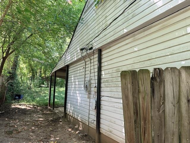 2233 Aberdeen Ave Property Photo 3