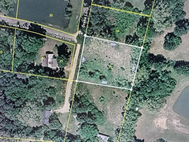 11 DRAKE LOOP Property Photo 1