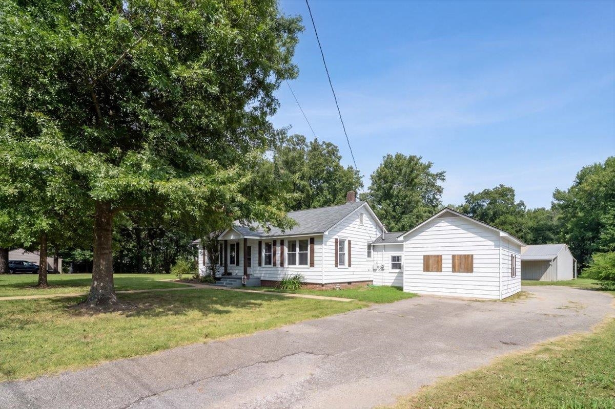 330 College St Property Photo 2