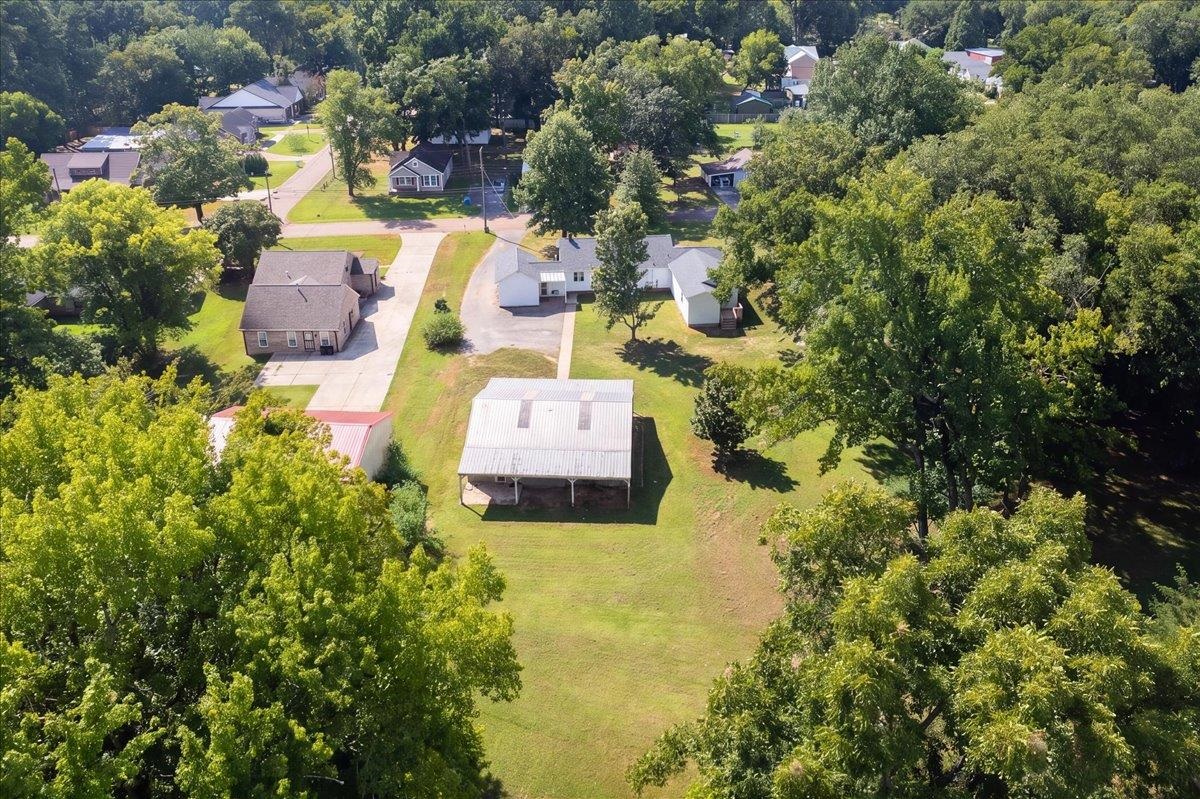330 College St Property Photo 37