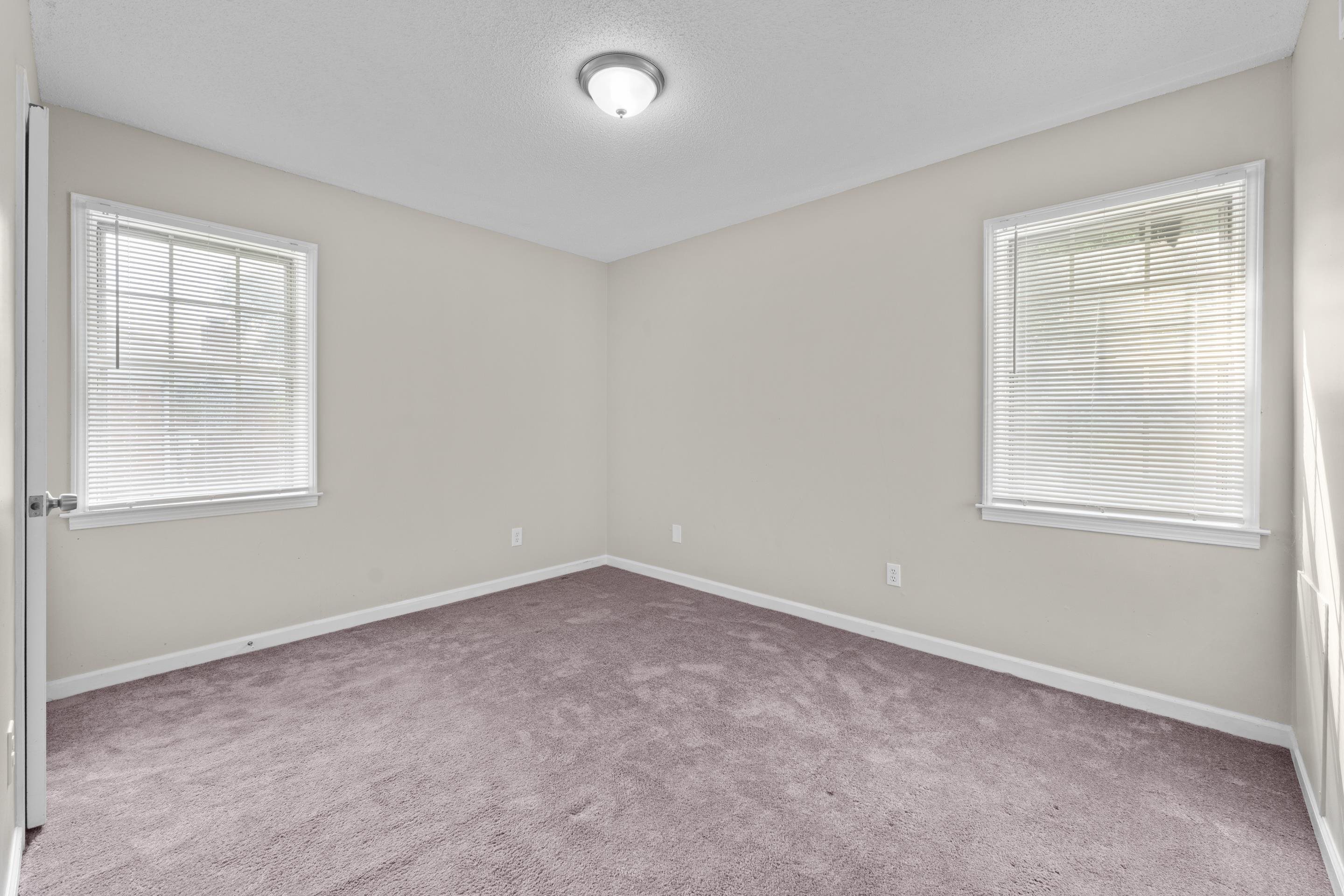 5269 Yellowood Rd Property Photo 16