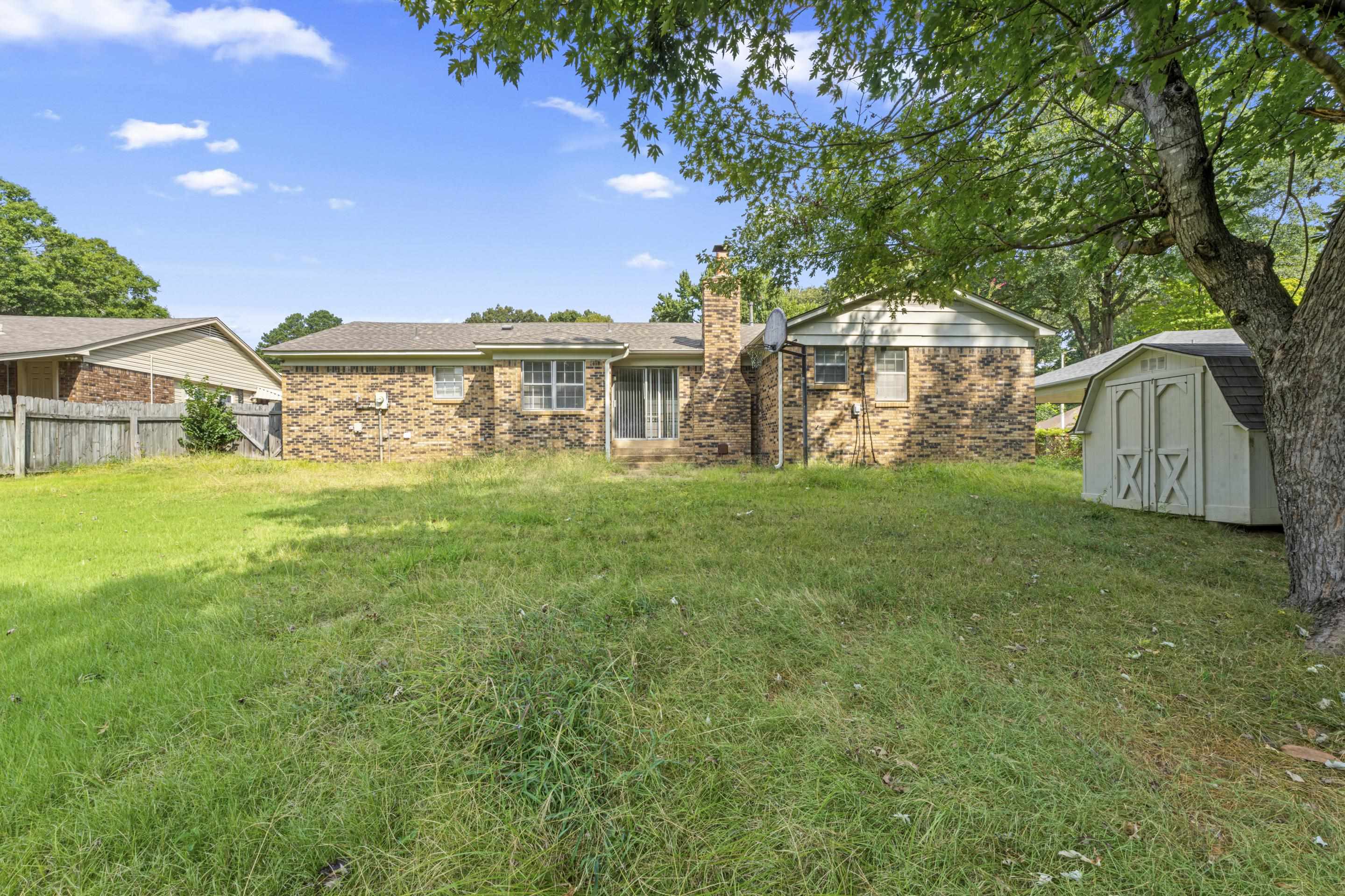 5269 Yellowood Rd Property Photo 26