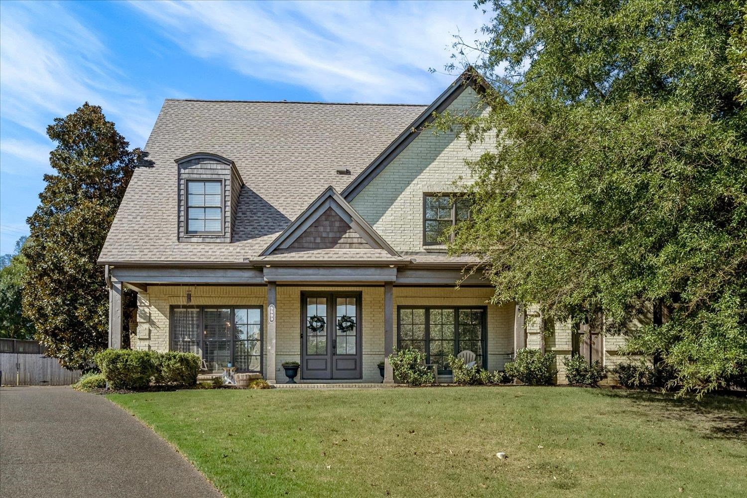 5593 MAGNOLIA BEND CV Property Photo 1