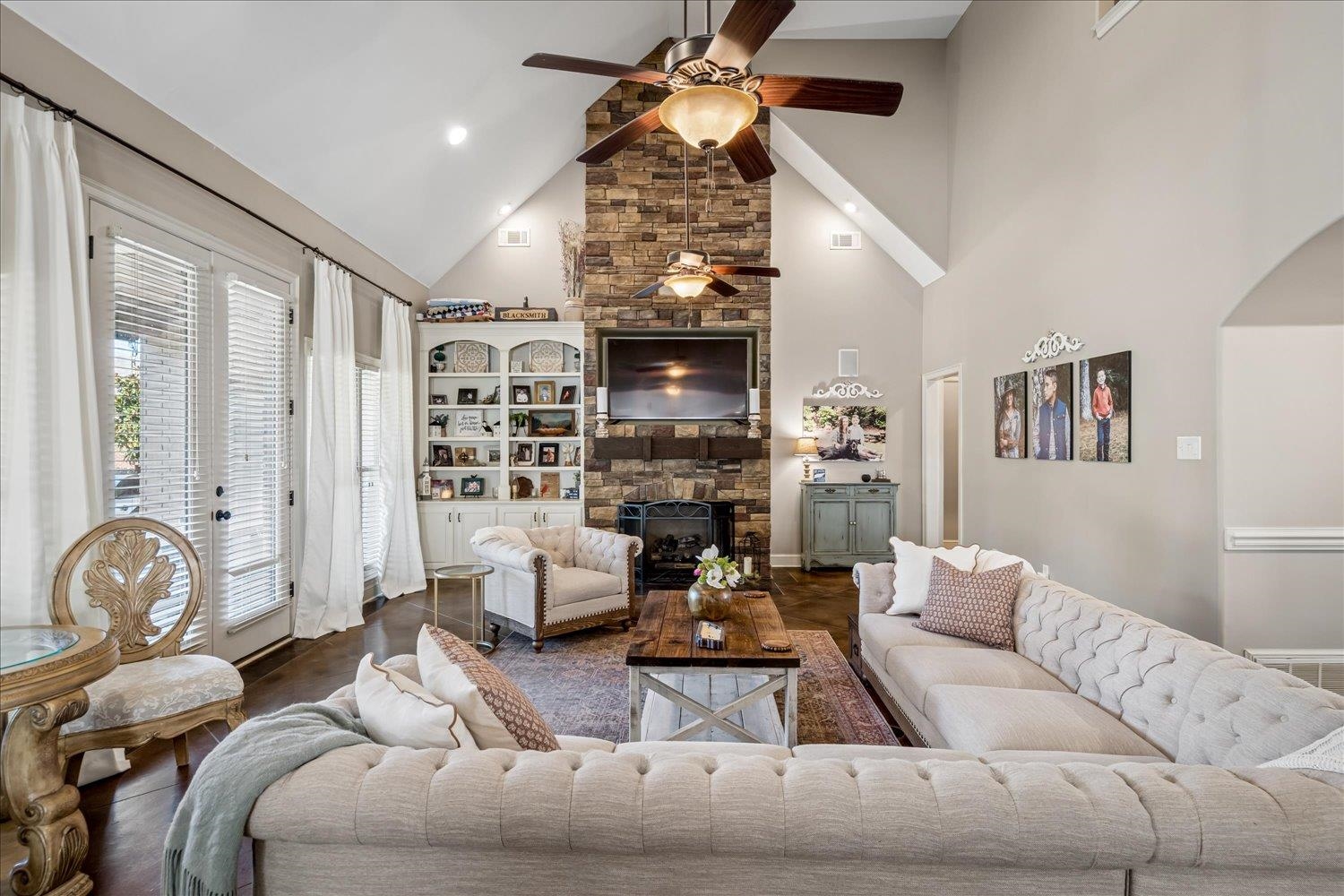 5593 Magnolia Bend Cv Property Photo 8