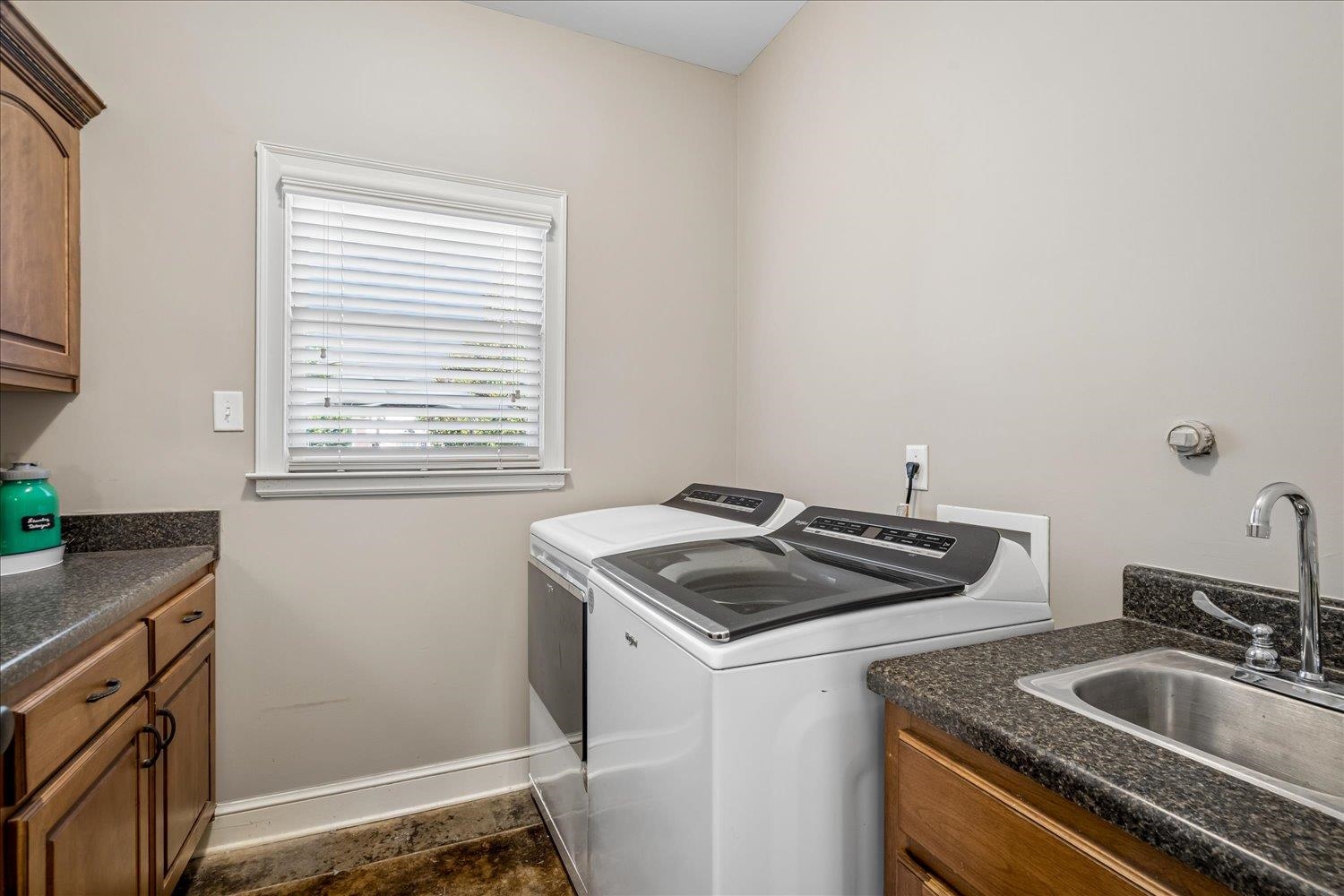 5593 Magnolia Bend Cv Property Photo 18