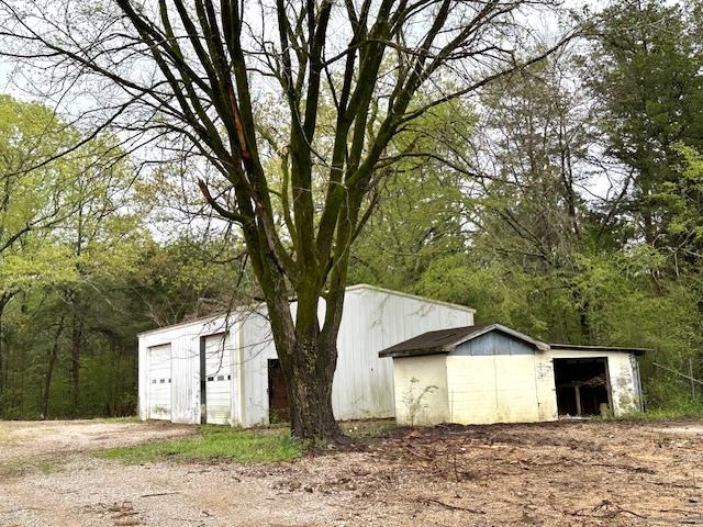 175 Drake Loop Property Photo 2