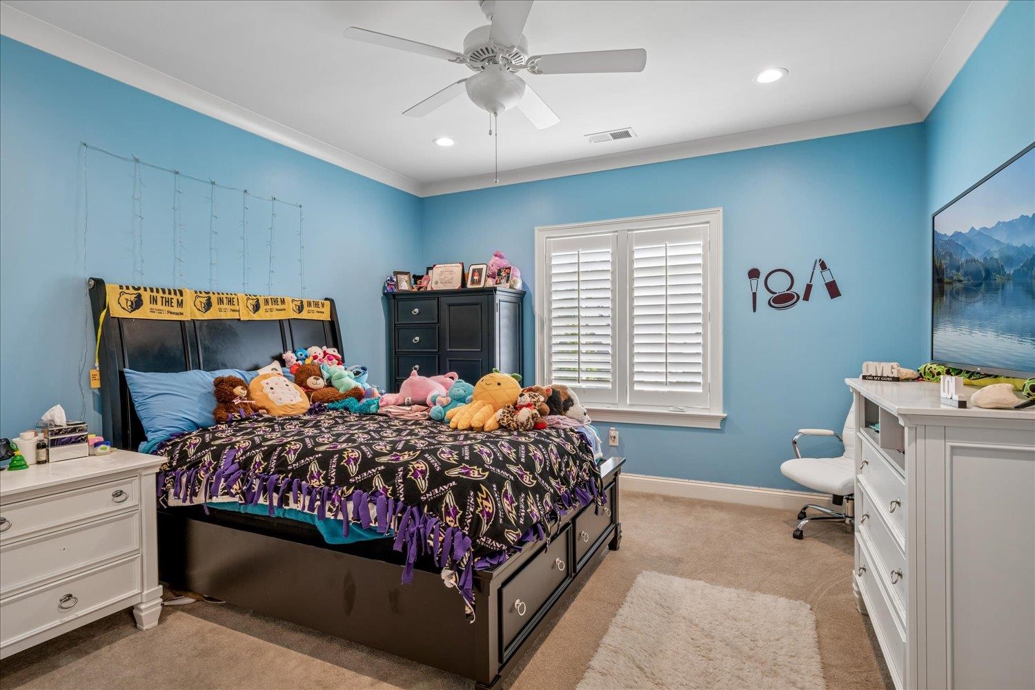 9060 Winston Woods Cir N Property Photo 32