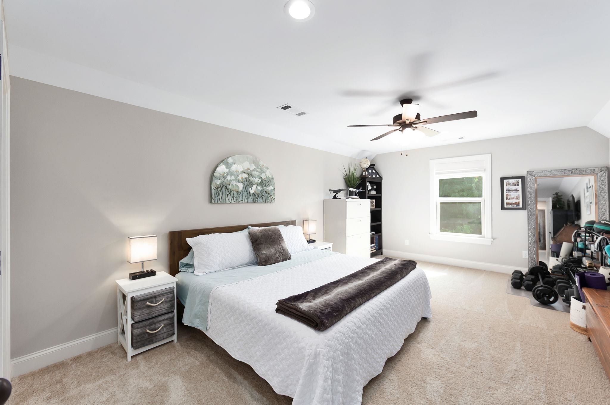 433 S Chinkapin Dr Property Photo 32
