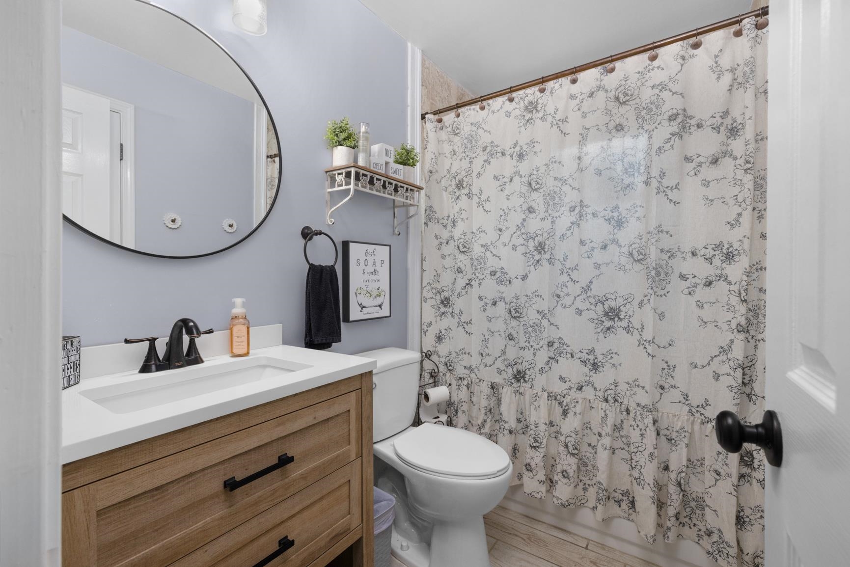 215 Whitley Way Property Photo 29