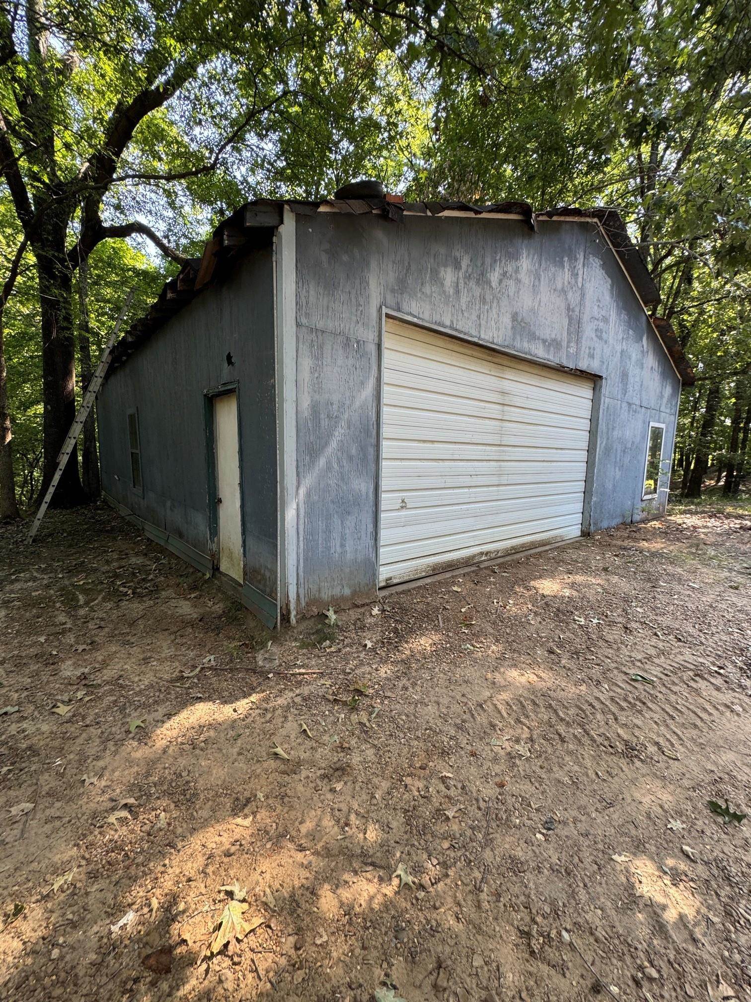 313 Fletcher Rd Property Photo 1