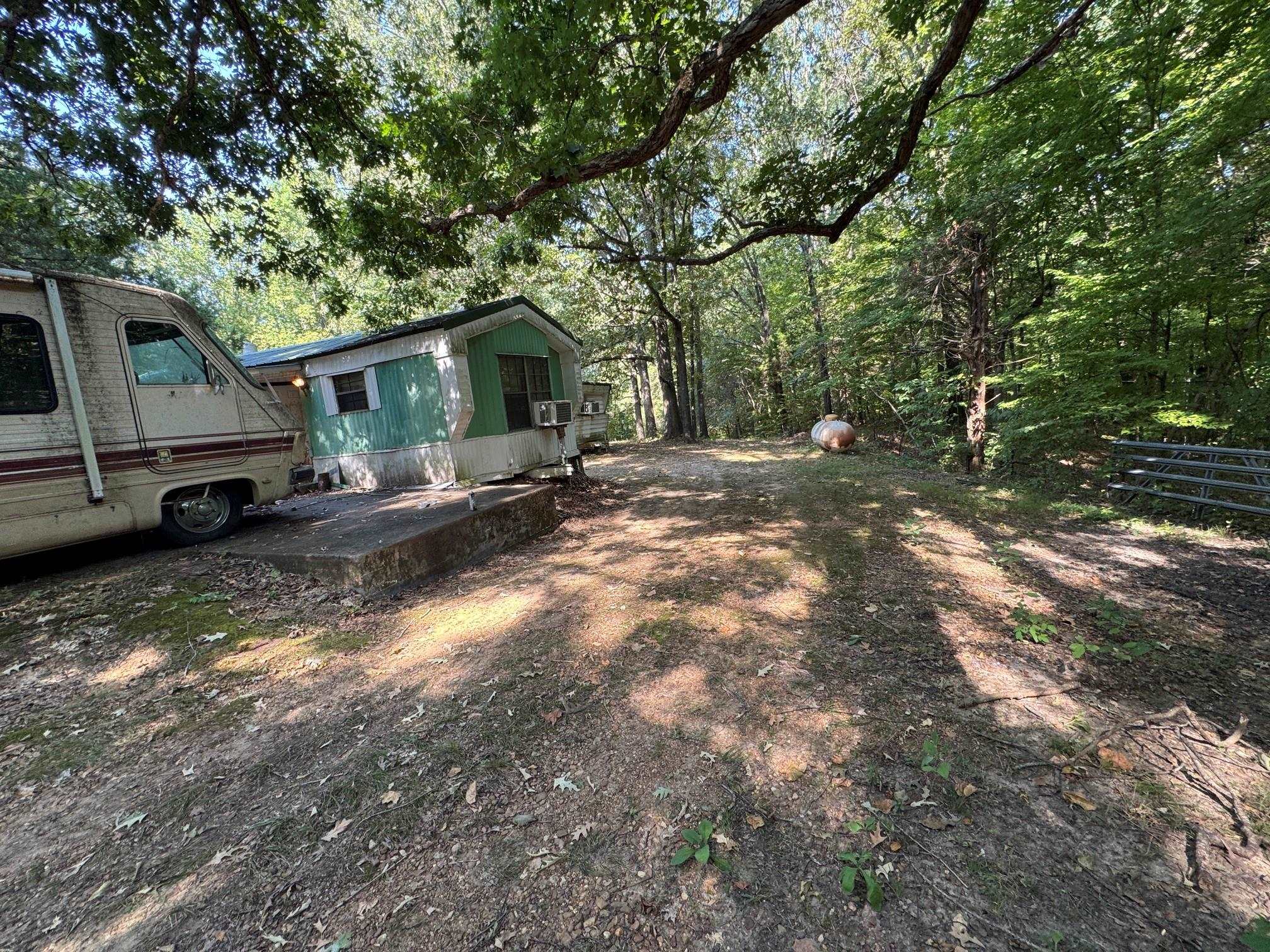313 Fletcher Rd Property Photo 7