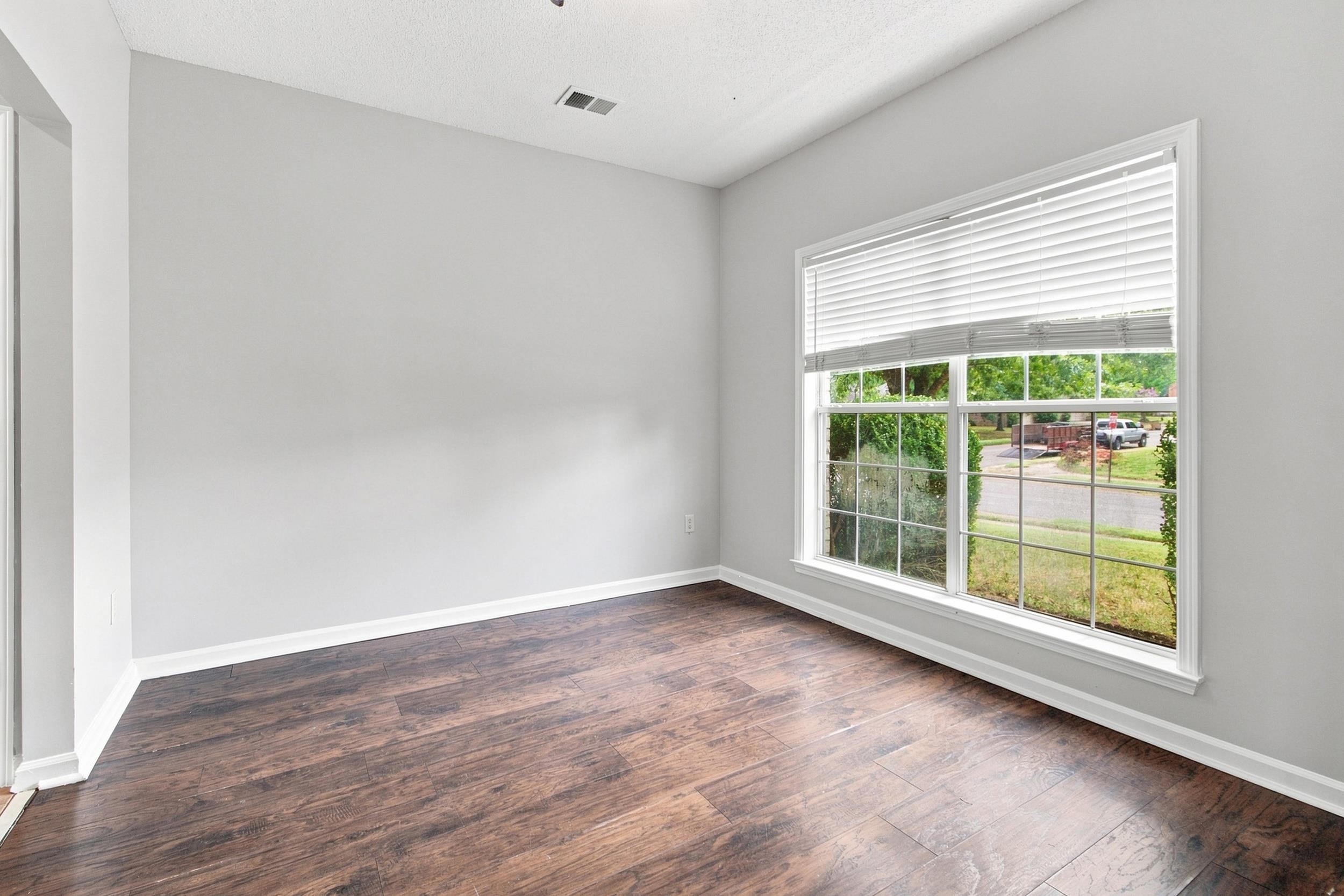 1472 Pemberton Ln Property Photo 20
